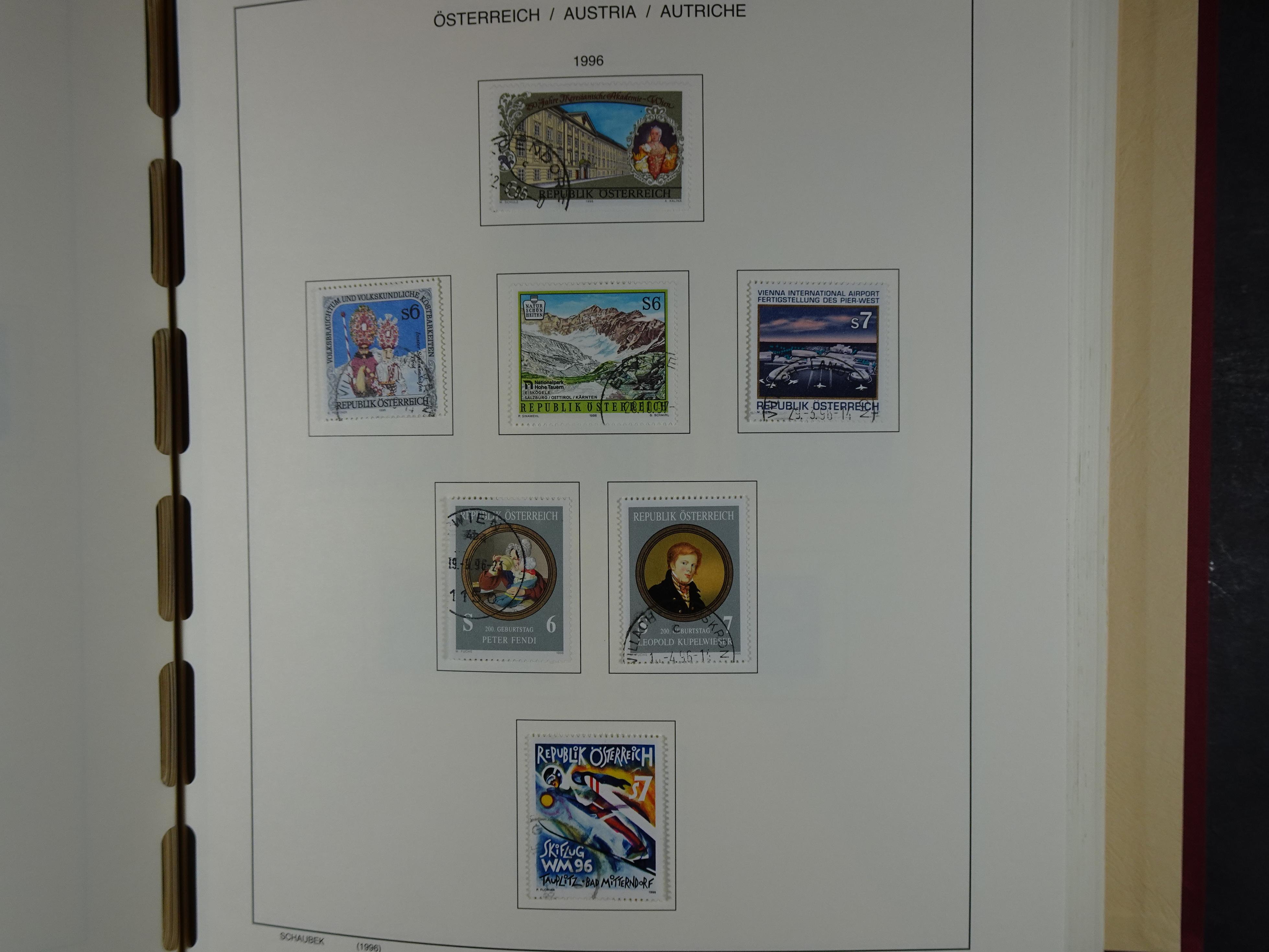 Mooie verzameling met klassiek veel extra's.
Zeer hoge cat waarde. 235