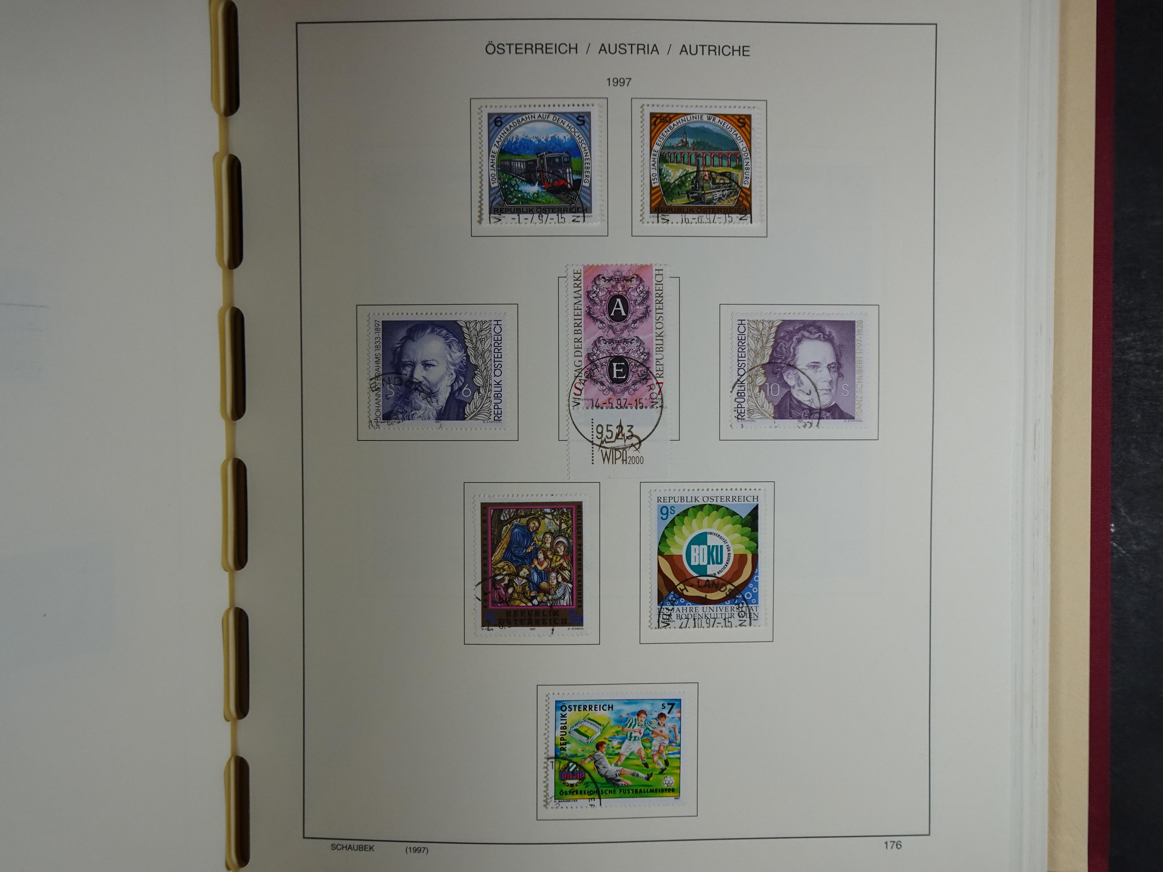 Mooie verzameling met klassiek veel extra's.
Zeer hoge cat waarde. 240