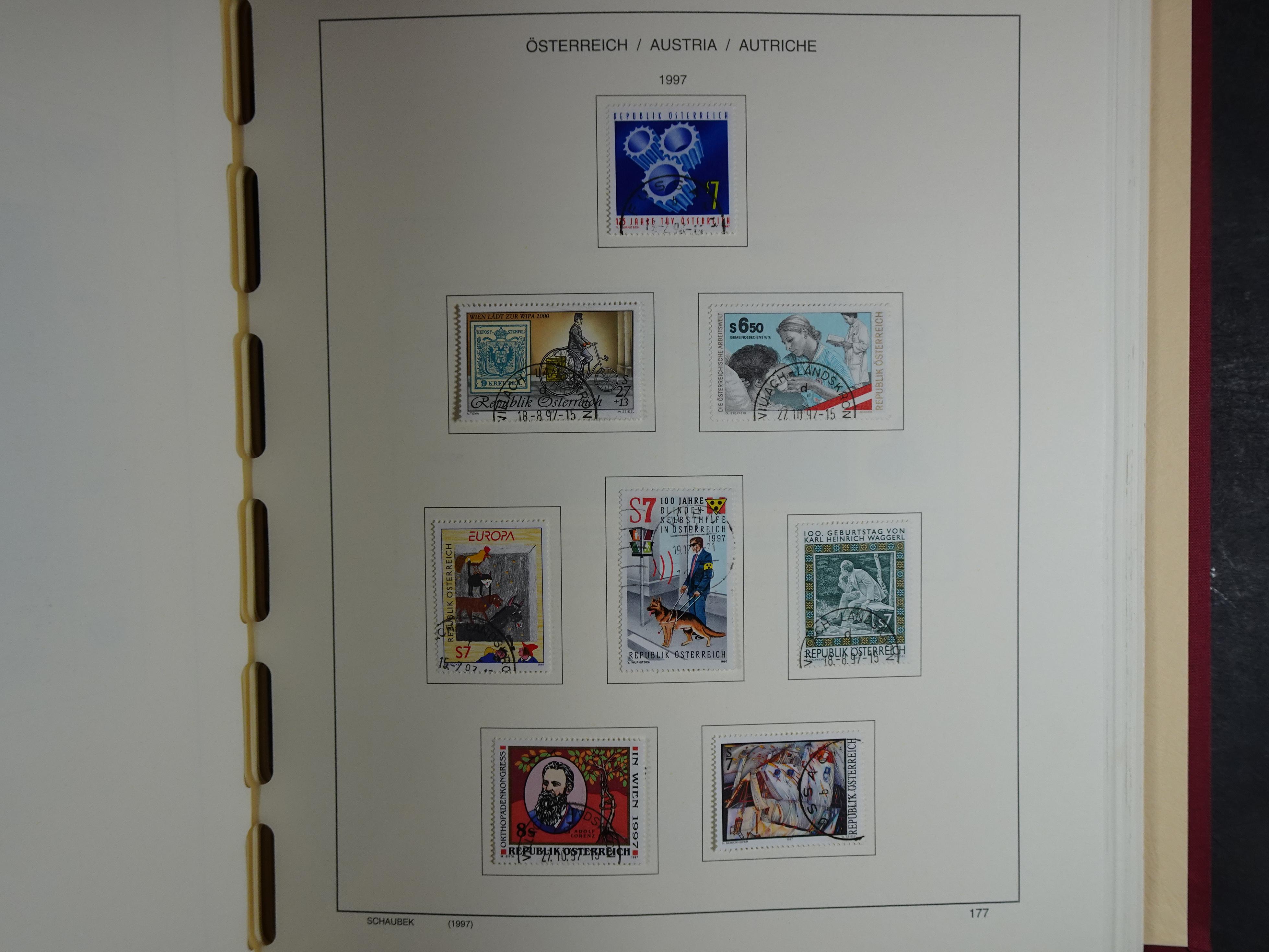 Mooie verzameling met klassiek veel extra's.
Zeer hoge cat waarde. 241