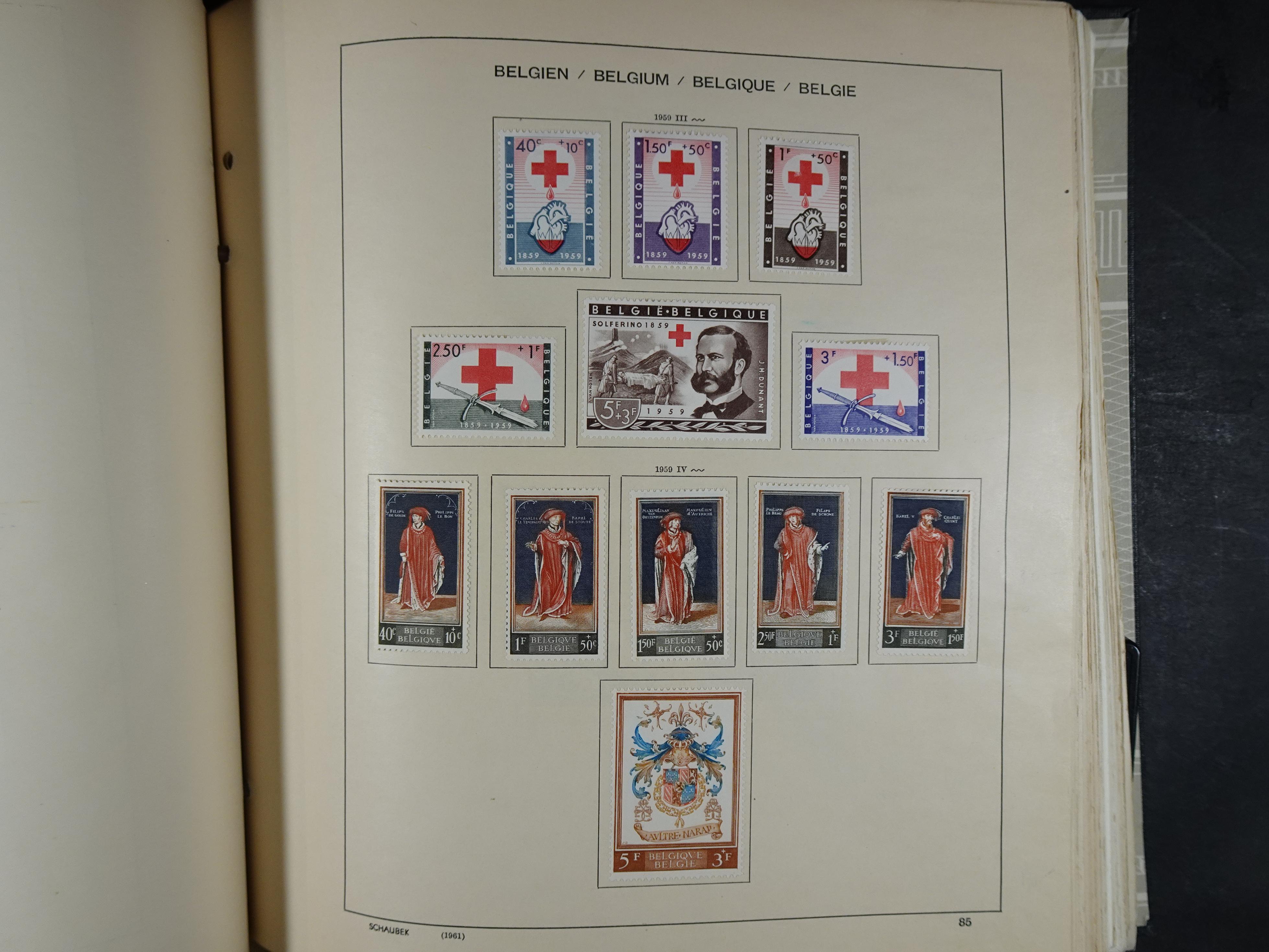 Oude KABE album met Europa letters A - D. 
Mooie verzameling veel beter materiaal. 72