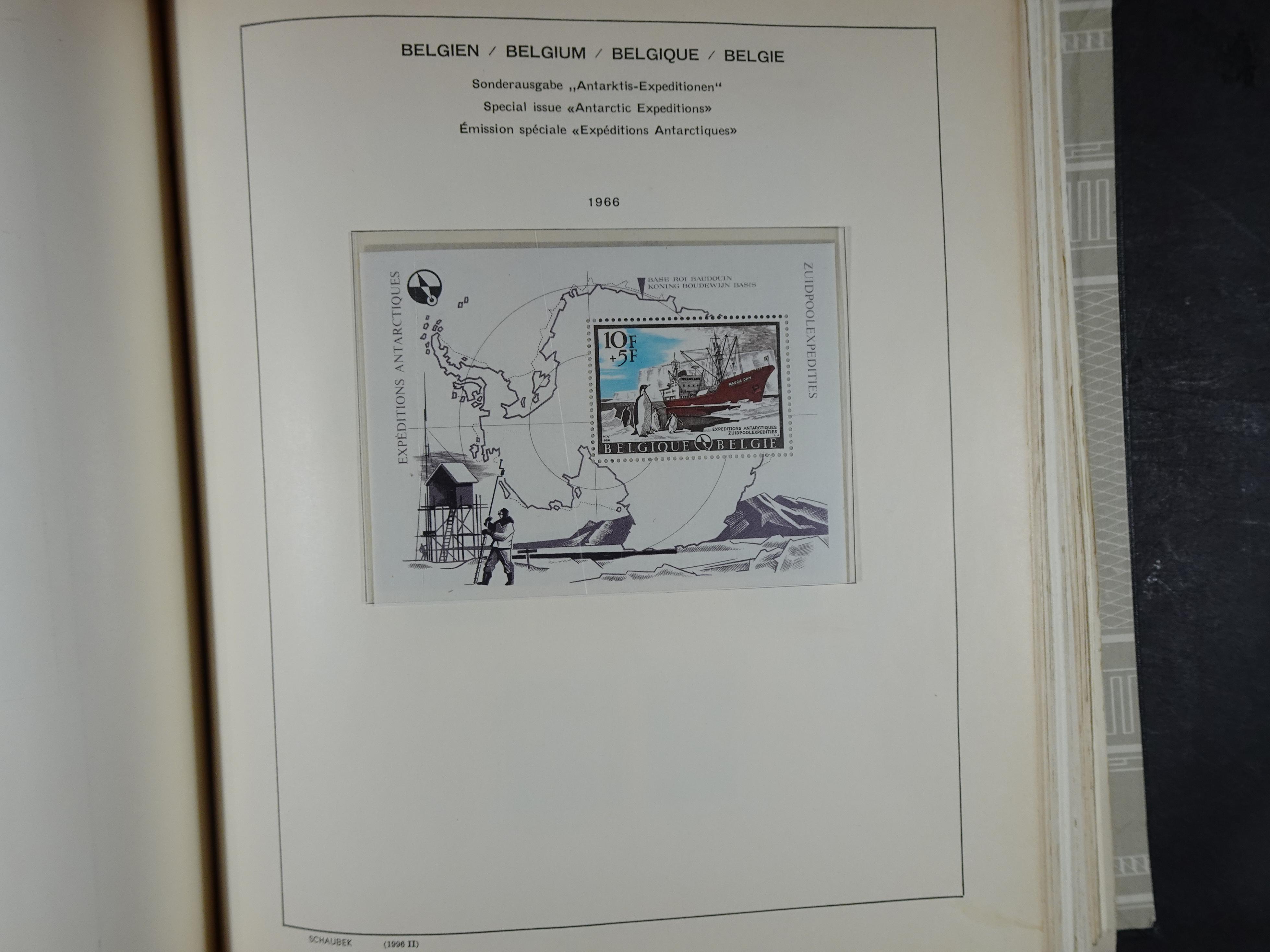 Oude KABE album met Europa letters A - D. 
Mooie verzameling veel beter materiaal. 106