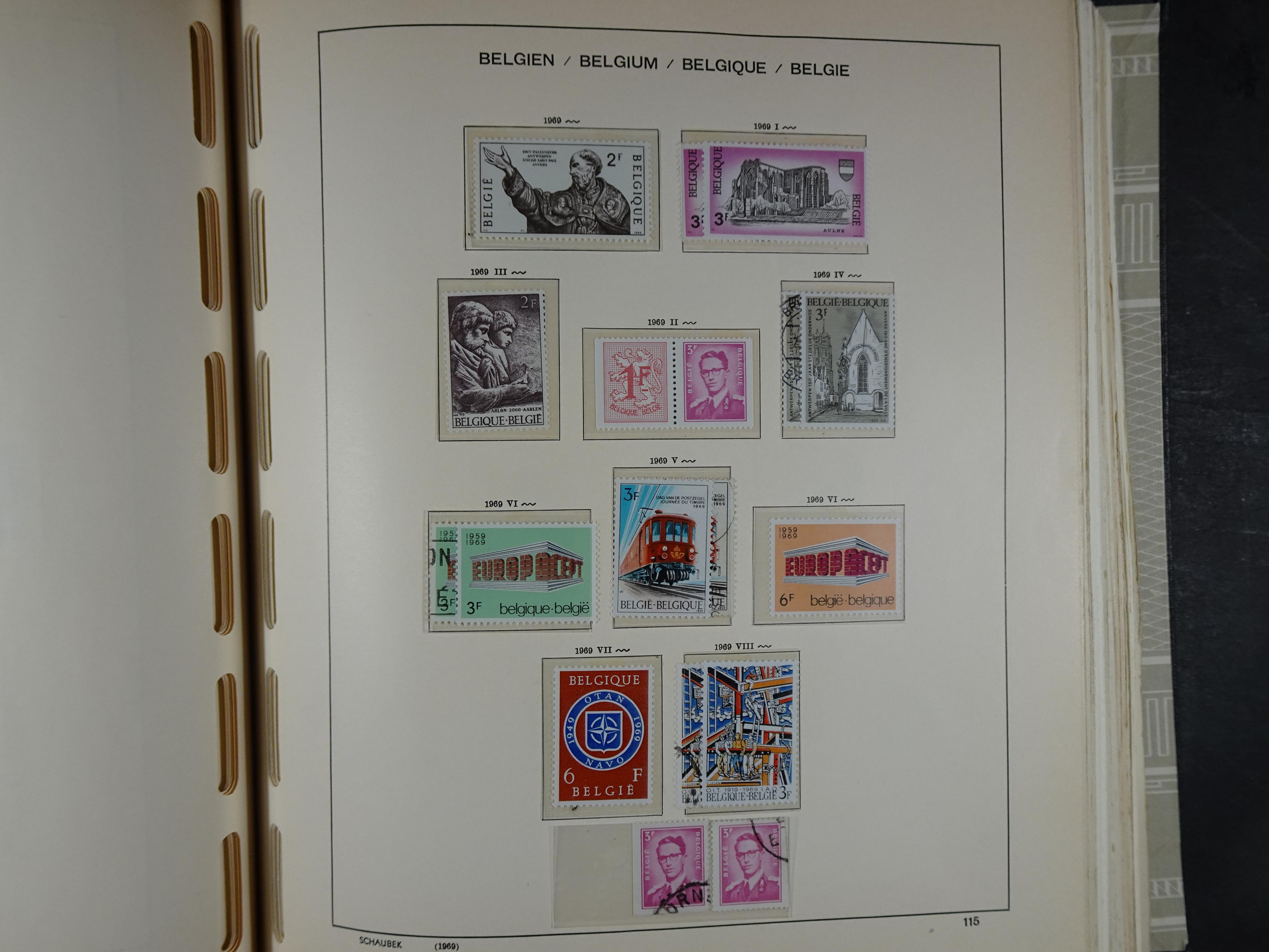 Oude KABE album met Europa letters A - D. 
Mooie verzameling veel beter materiaal. 113