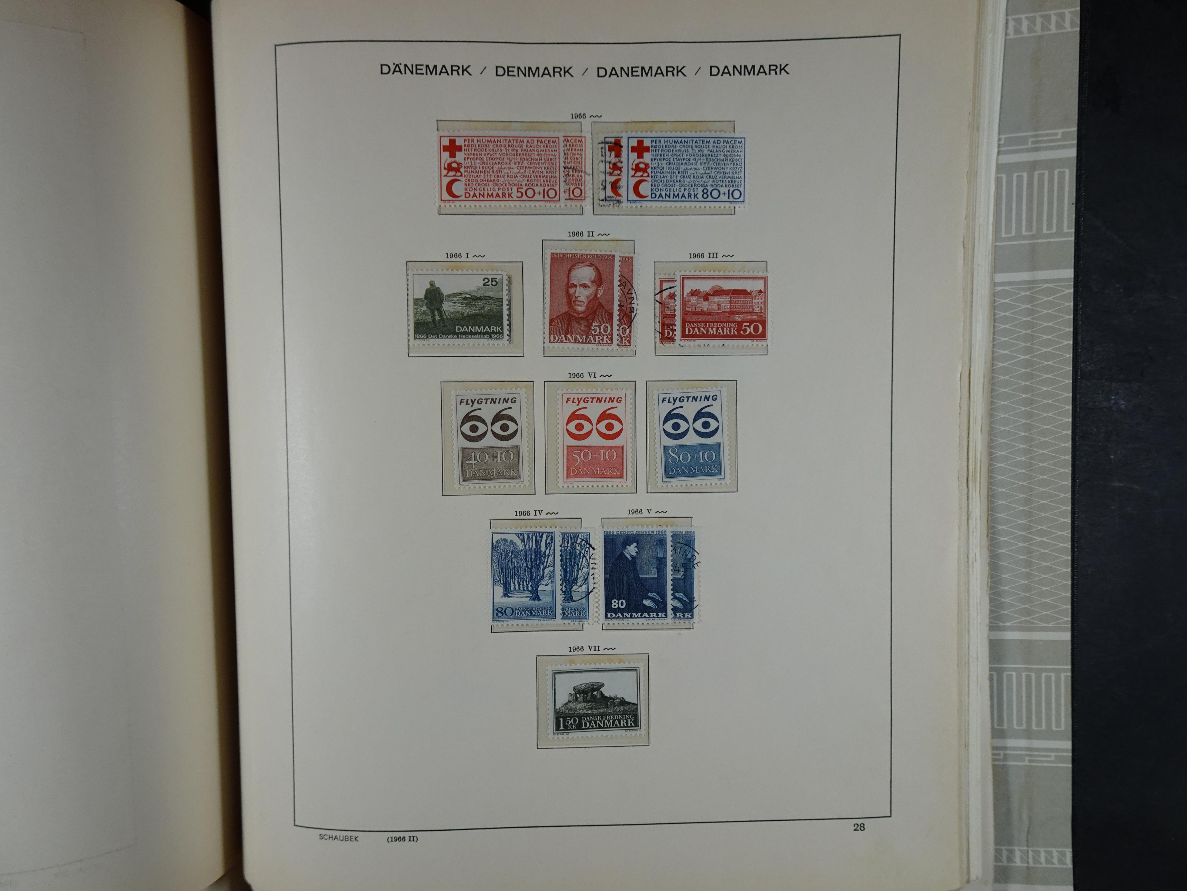 Oude KABE album met Europa letters A - D. 
Mooie verzameling veel beter materiaal. 176