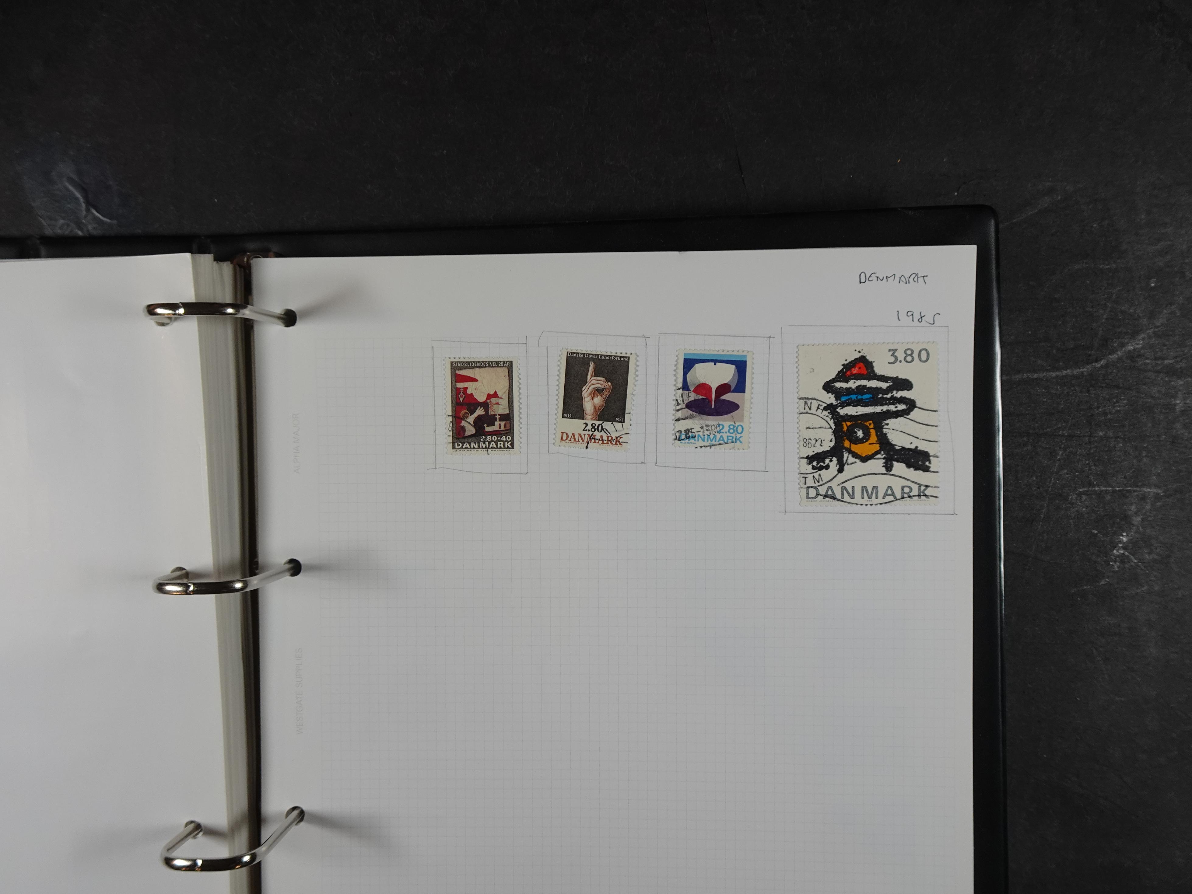 Mooie deels gespecialiseerde verzameling wel rommelig geheel met hoge waarde.  51