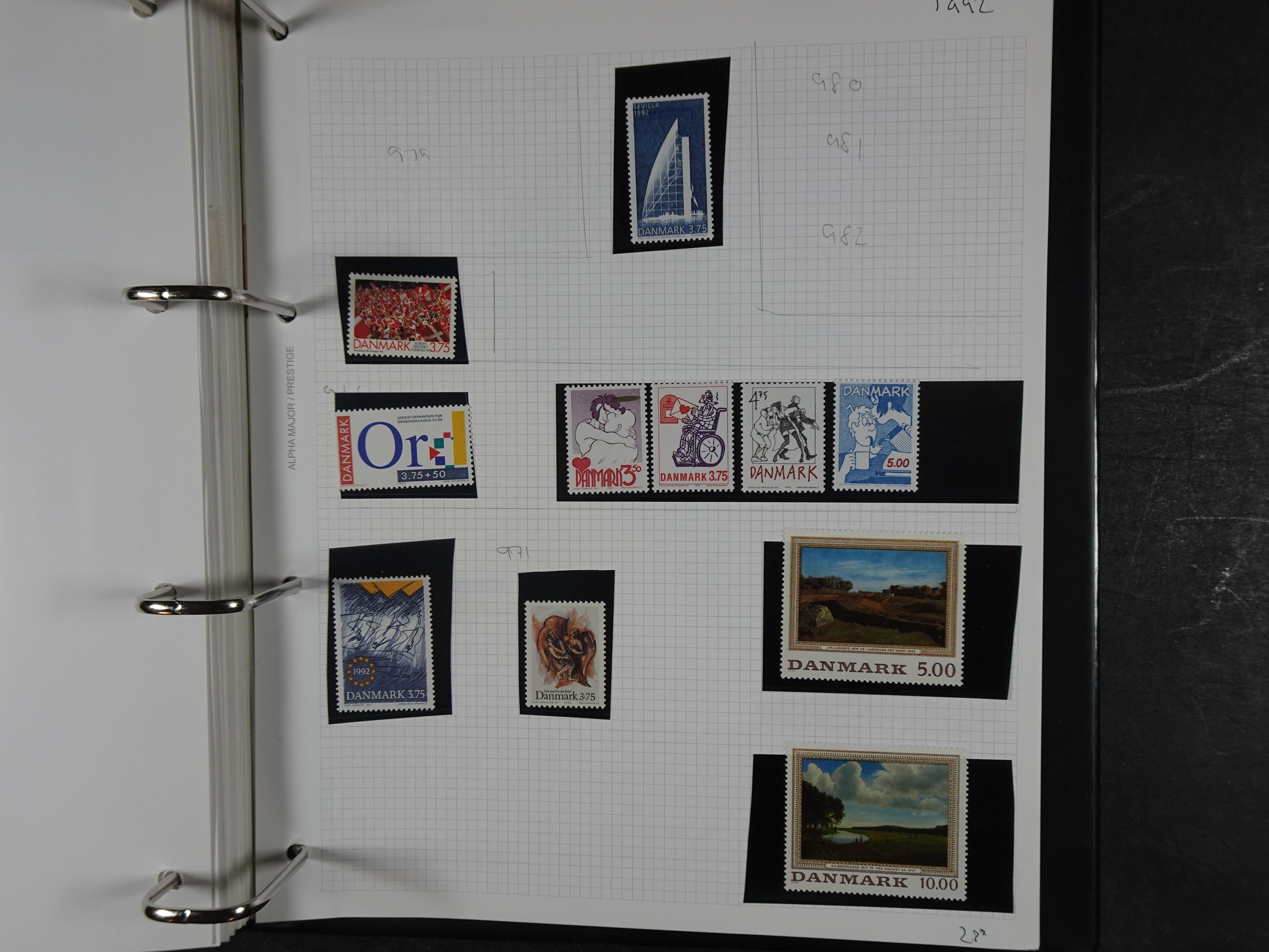 Mooie deels gespecialiseerde verzameling wel rommelig geheel met hoge waarde.  132