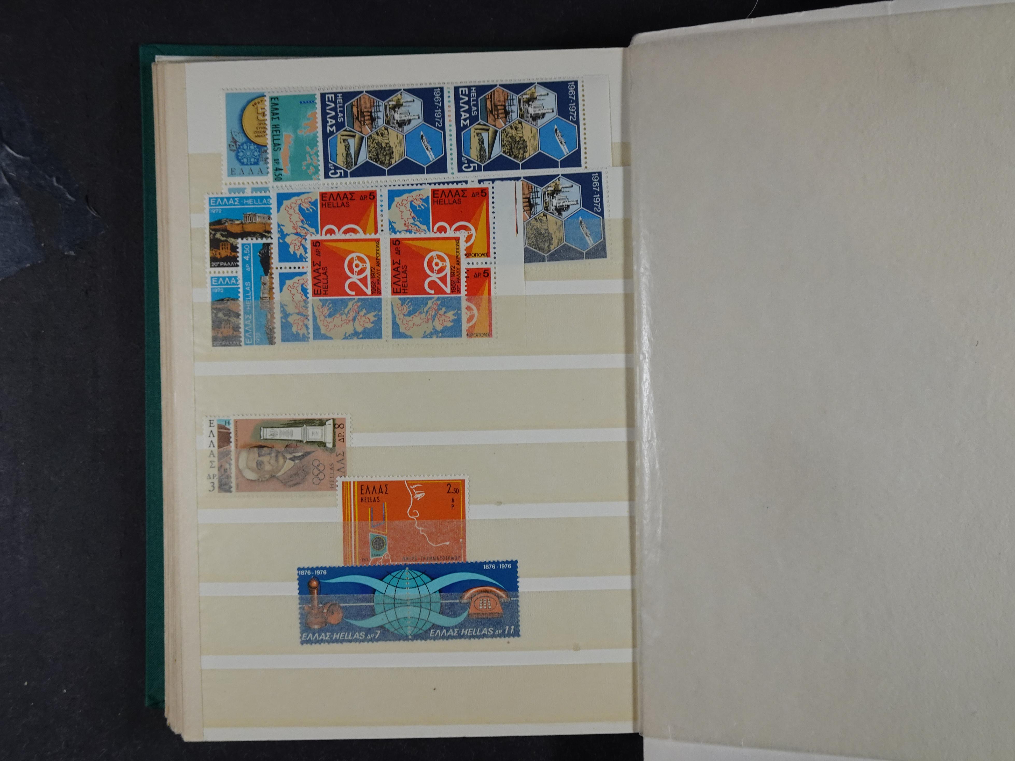 Leuke partij met veel Hermes koppen en betere luchtpost. 22