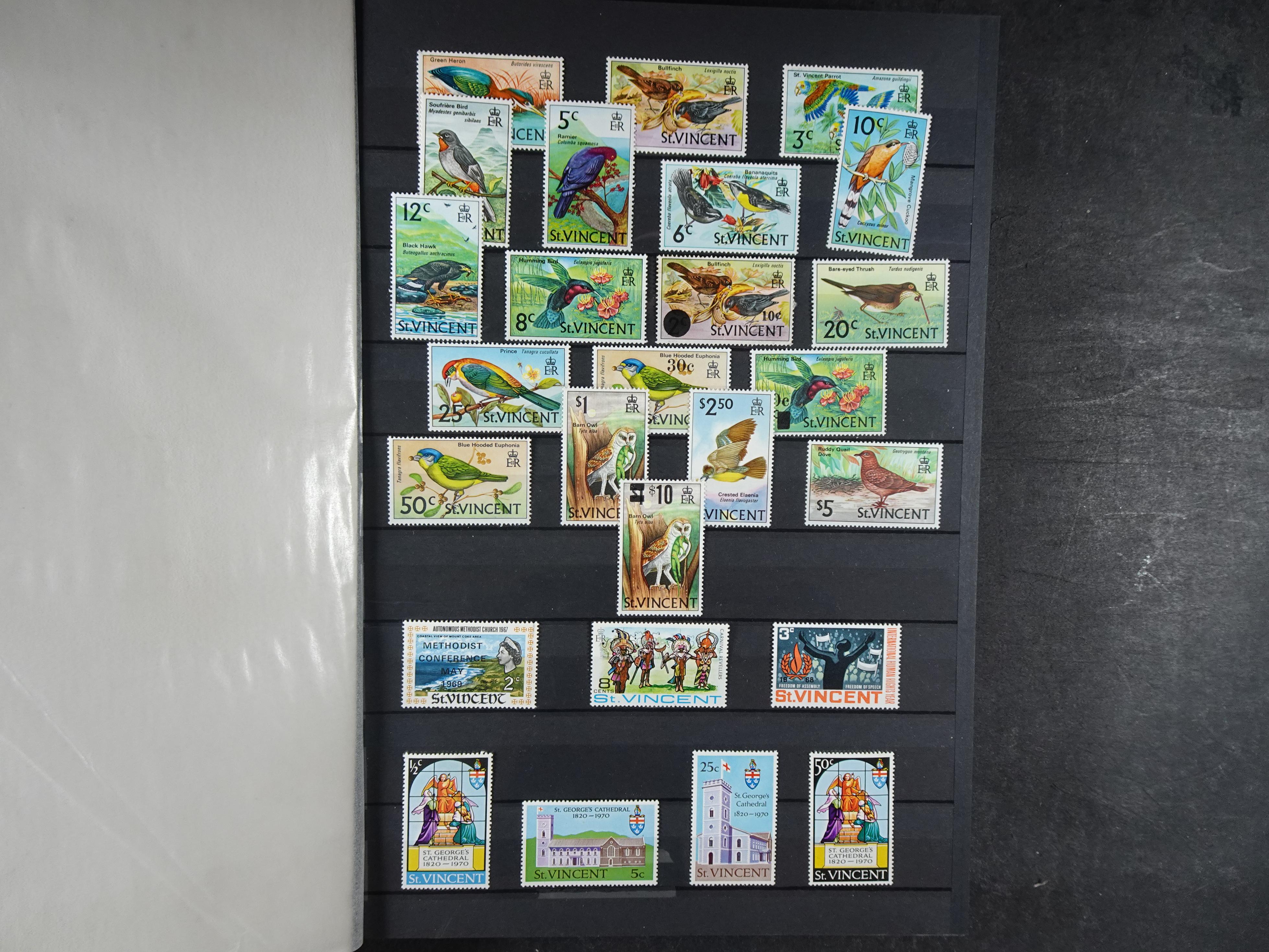 Leuke verzameling veel dubbel op elkaar gestoken aanwezig. 10