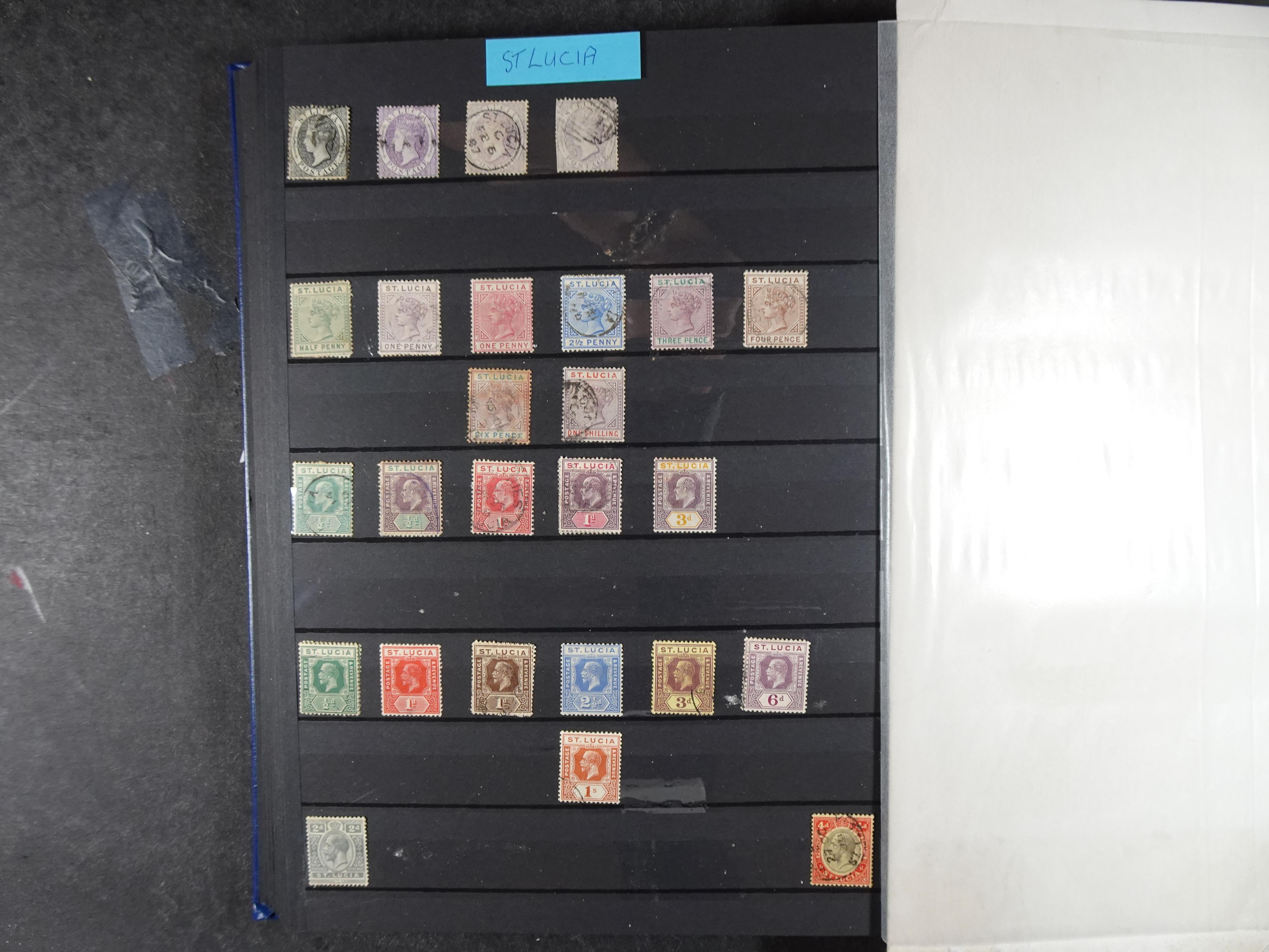 Leuke verzameling veel dubbel op elkaar gestoken aanwezig. 35