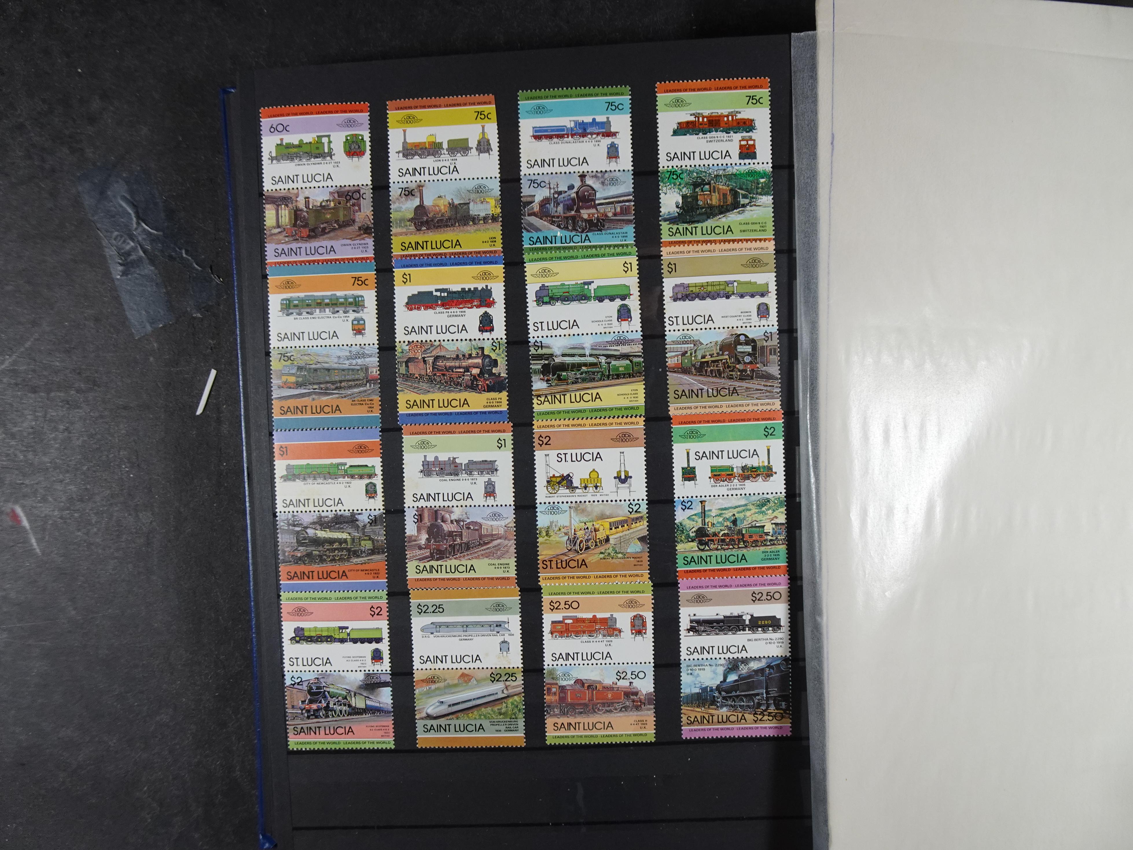 Leuke verzameling veel dubbel op elkaar gestoken aanwezig. 43