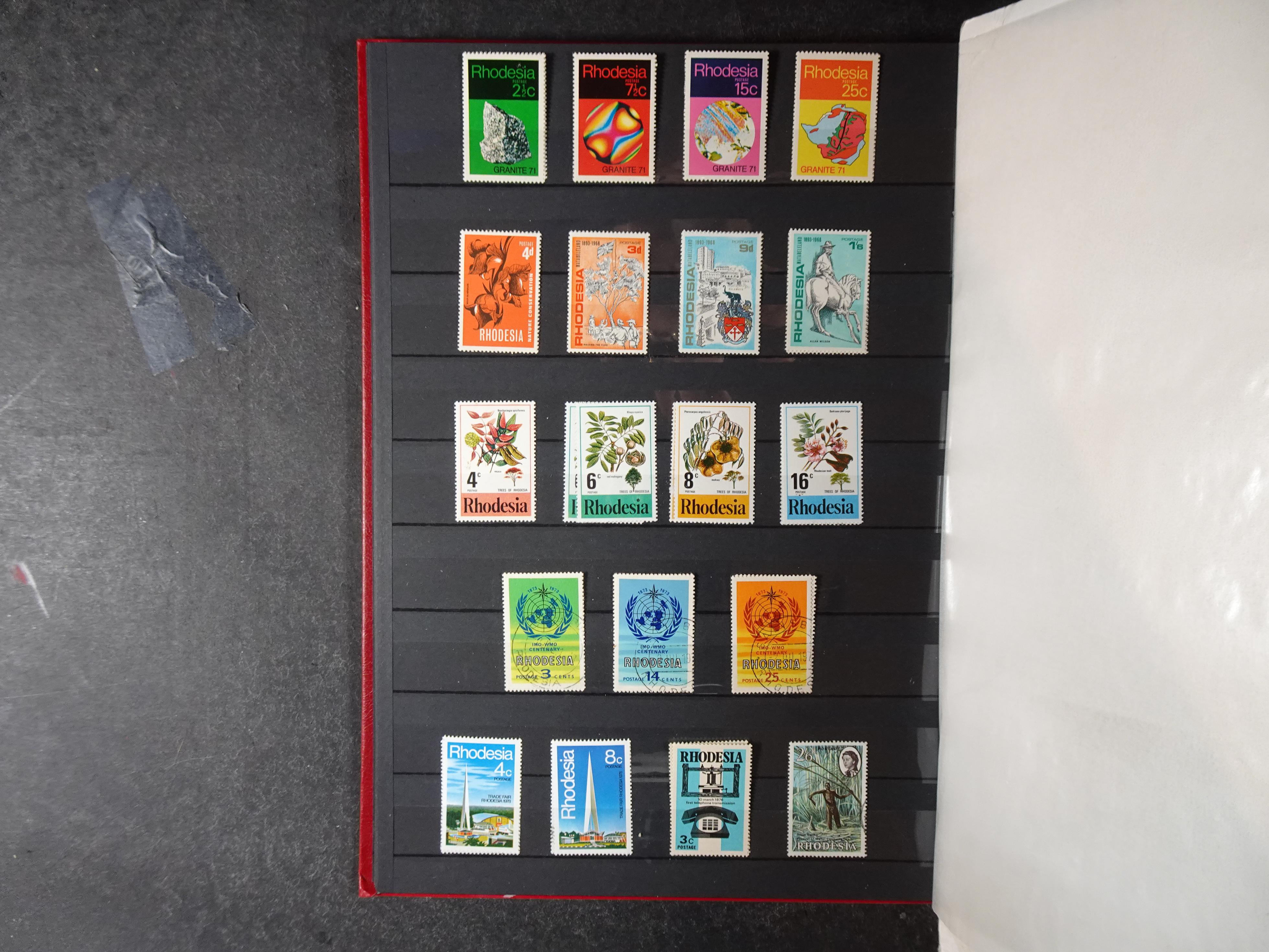 Mooie verzameling vaak dubbel op elkaar gestoken. 10