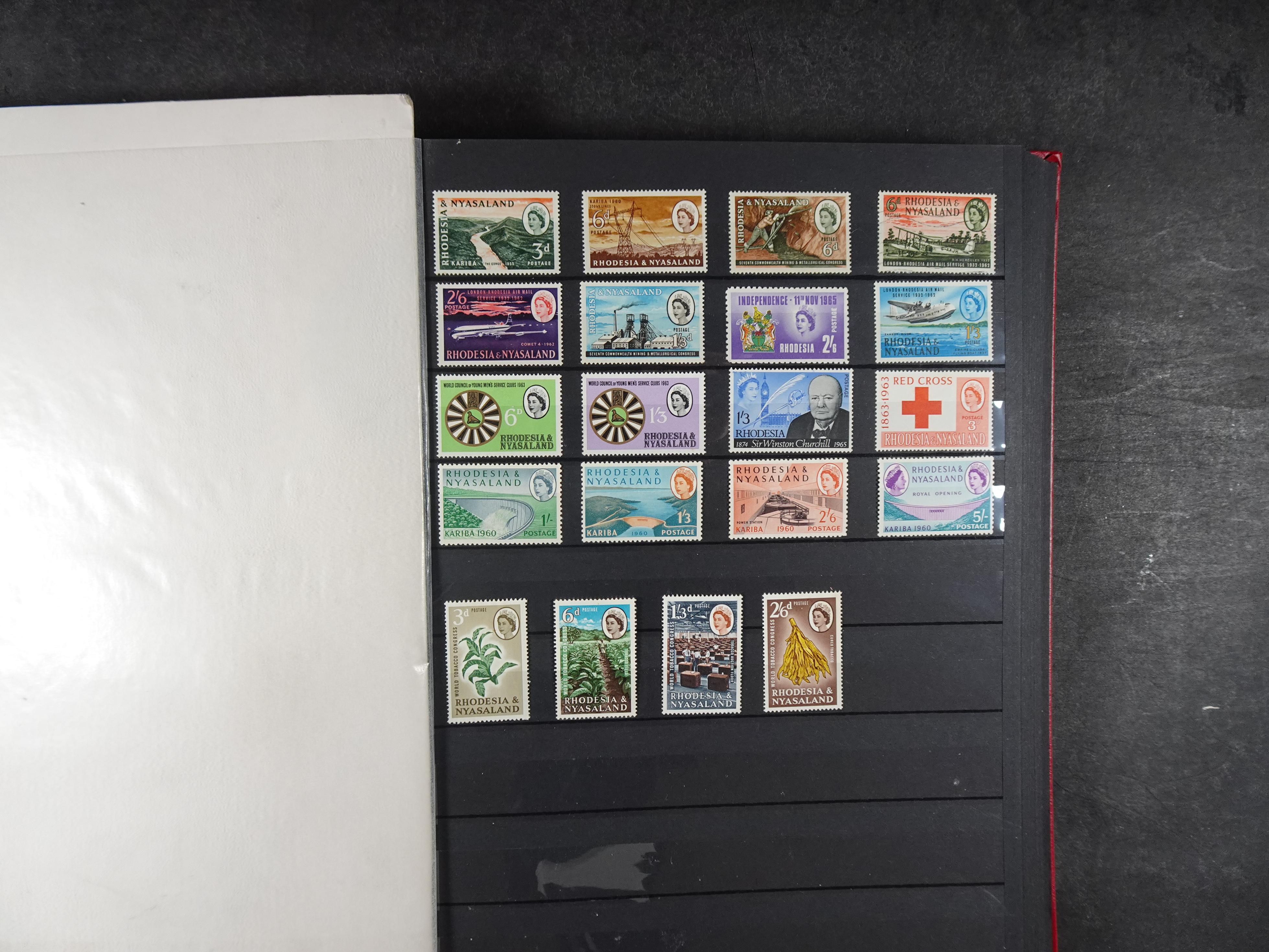 Mooie verzameling vaak dubbel op elkaar gestoken. 33