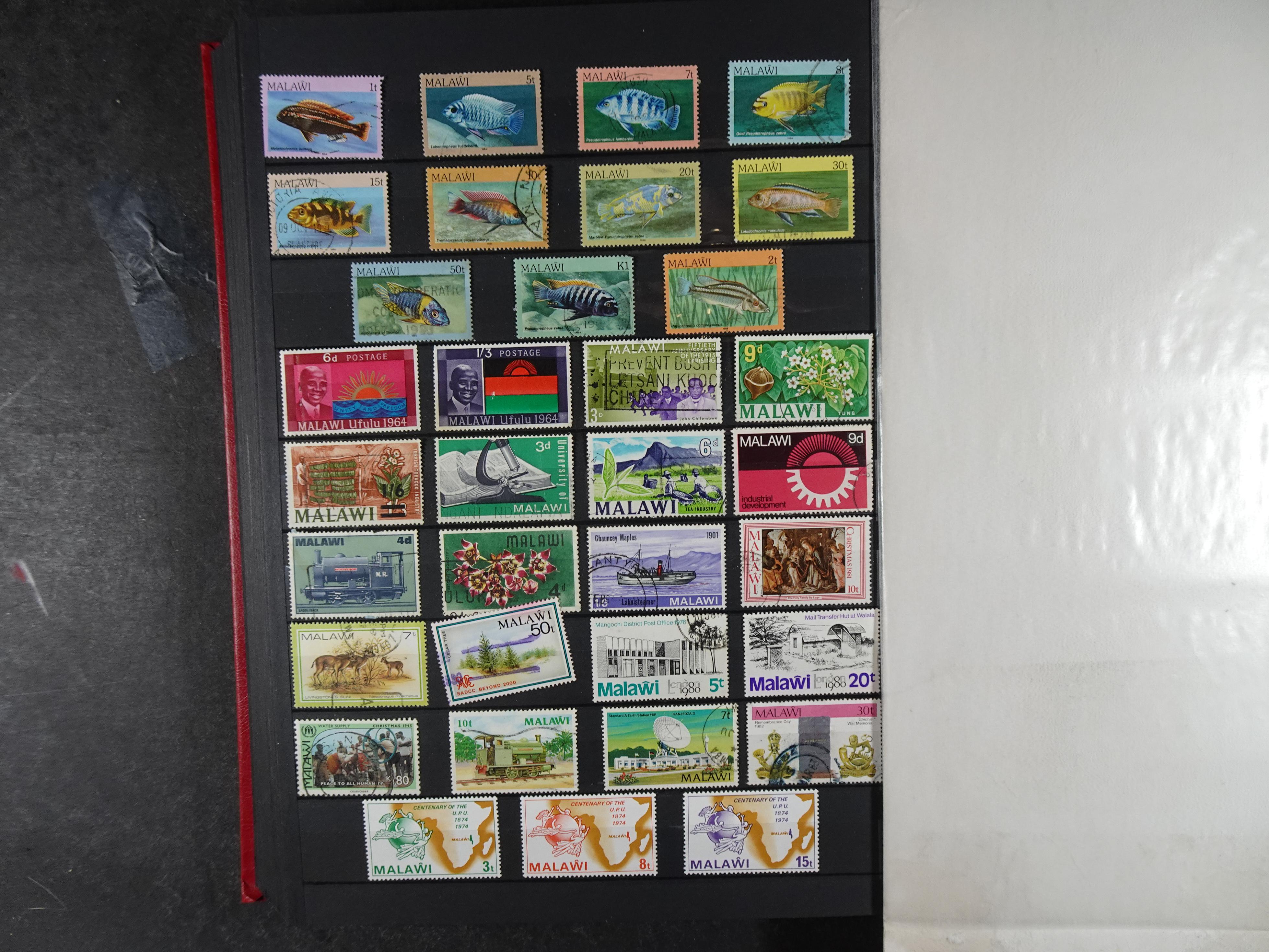 Mooie verzameling vaak dubbel op elkaar gestoken. 42