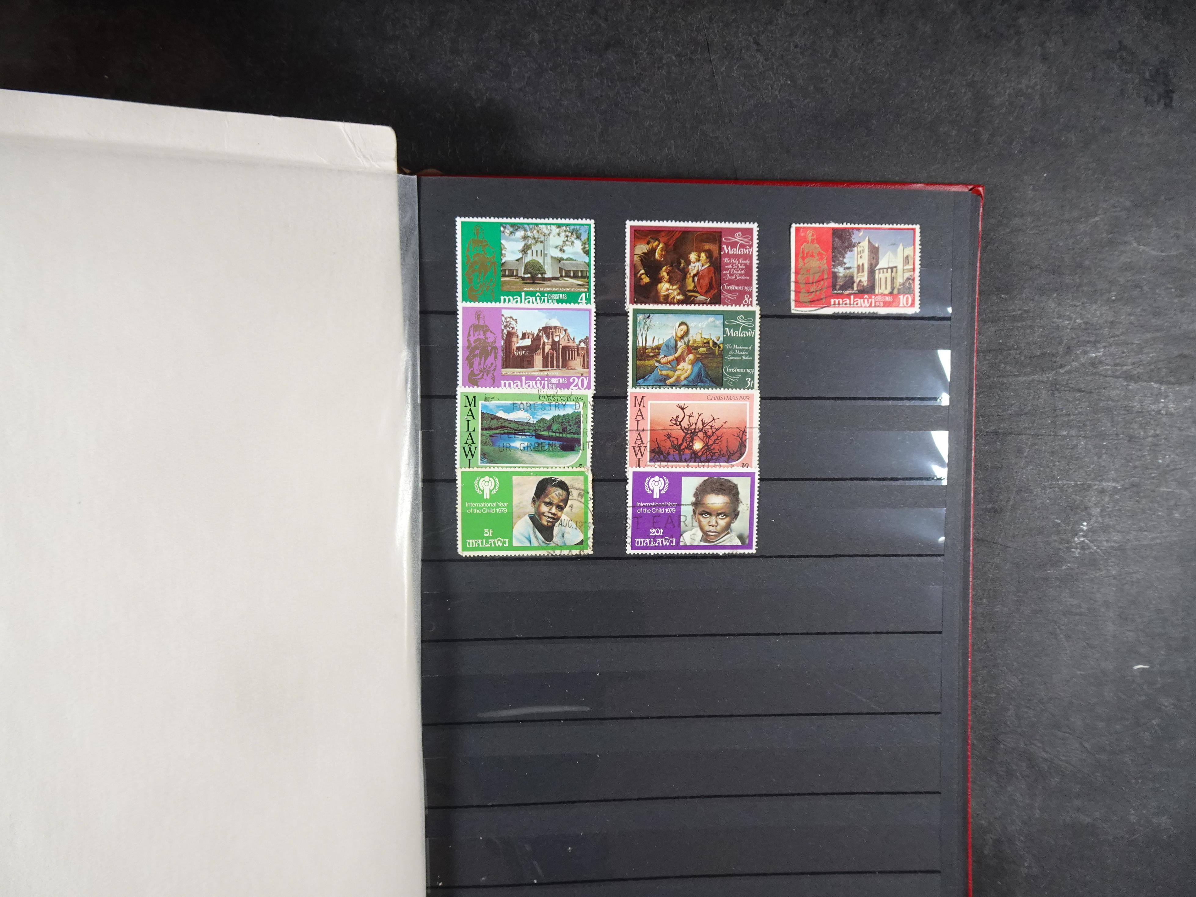 Mooie verzameling vaak dubbel op elkaar gestoken. 45