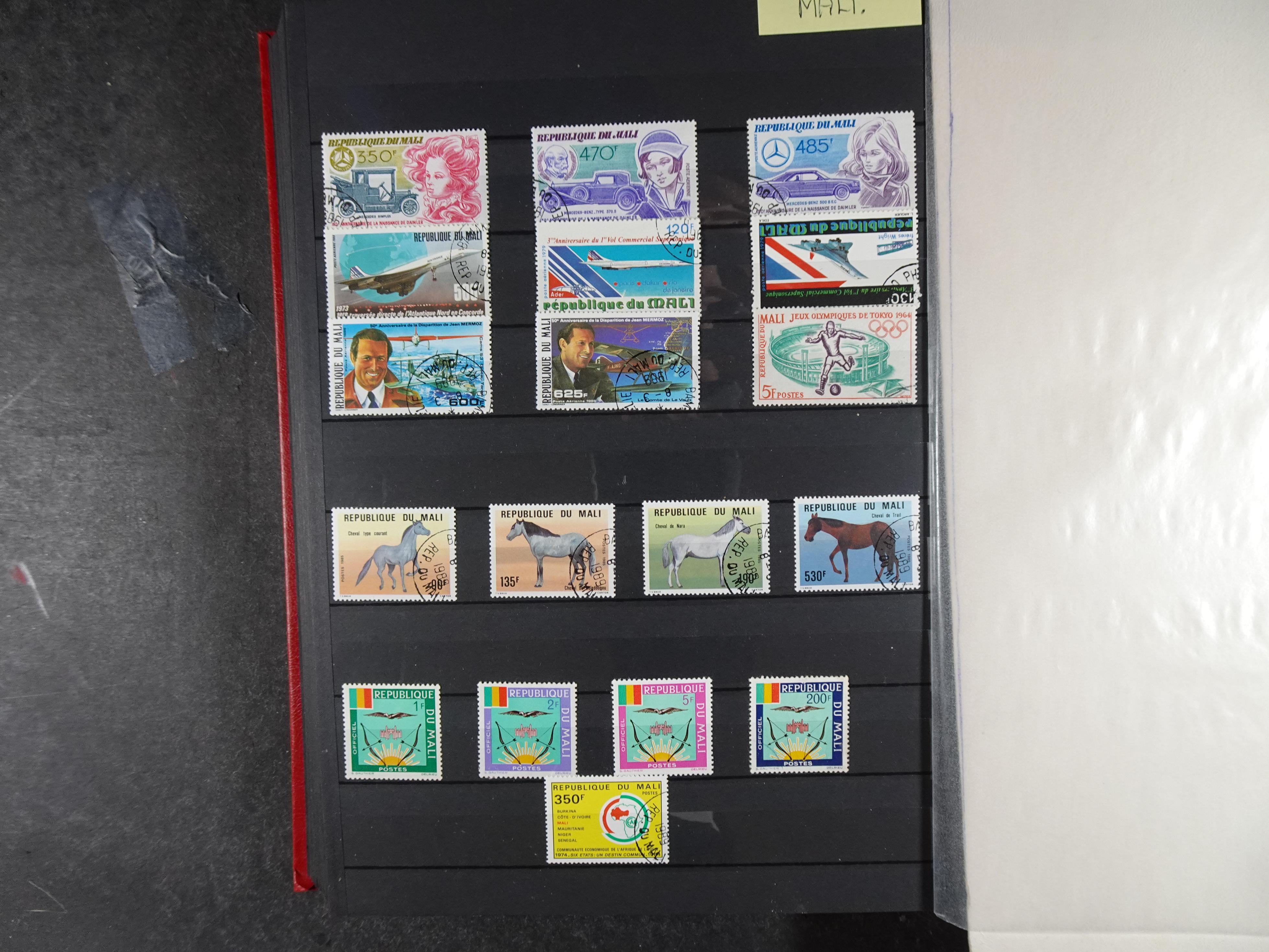 Mooie verzameling vaak dubbel op elkaar gestoken. 47