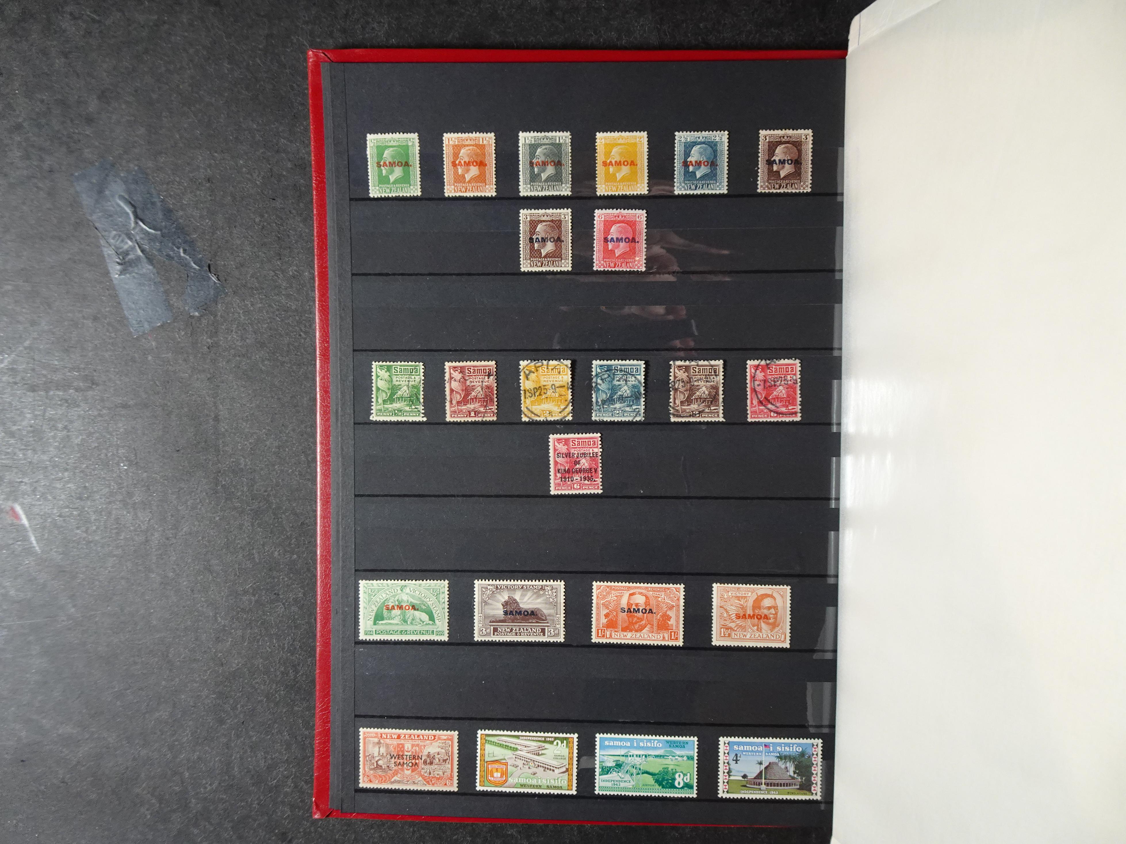 Leuke verzameling veel dubbel op elkaar gestoken. 2