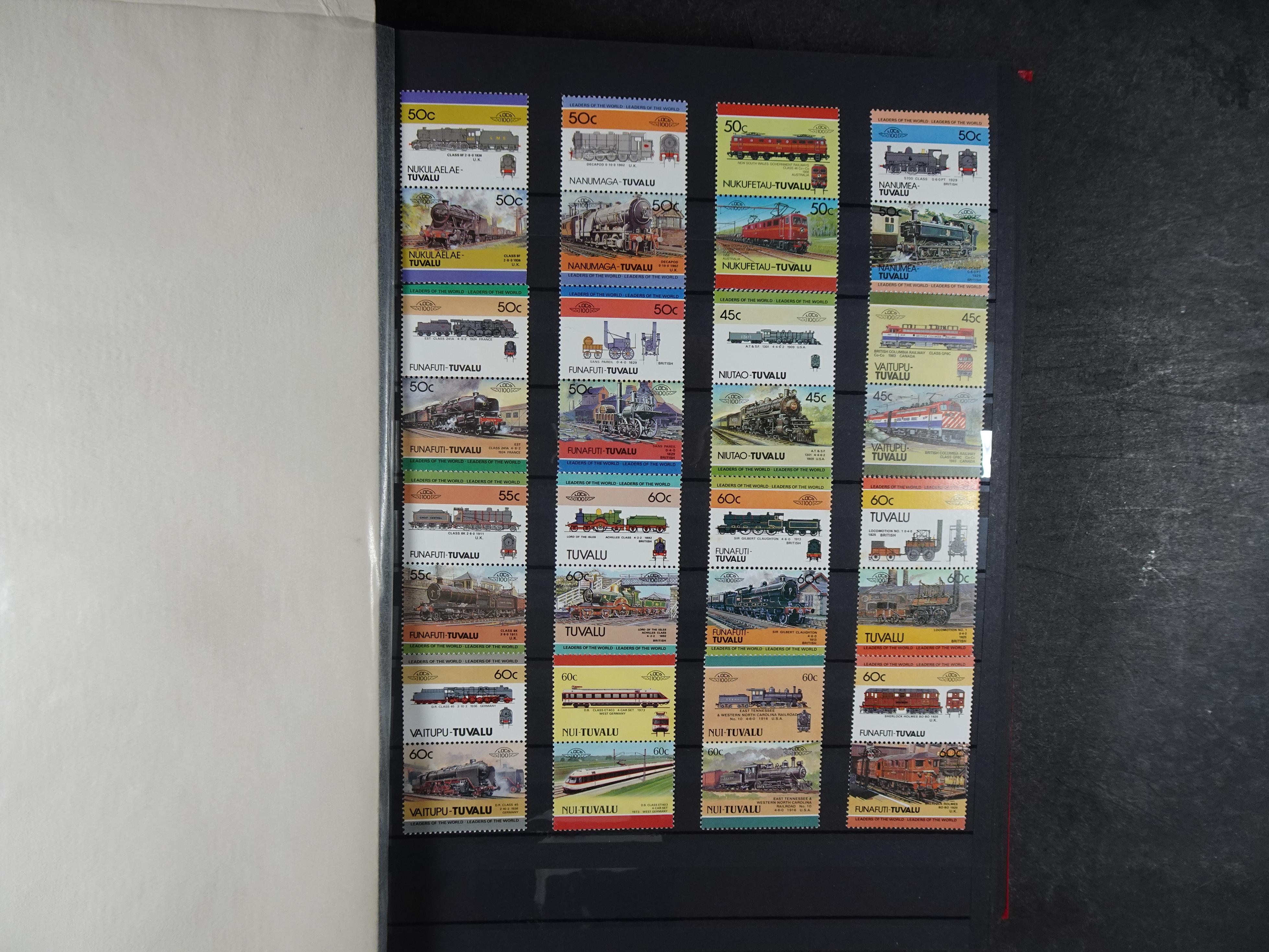 Leuke verzameling veel dubbel op elkaar gestoken. 17