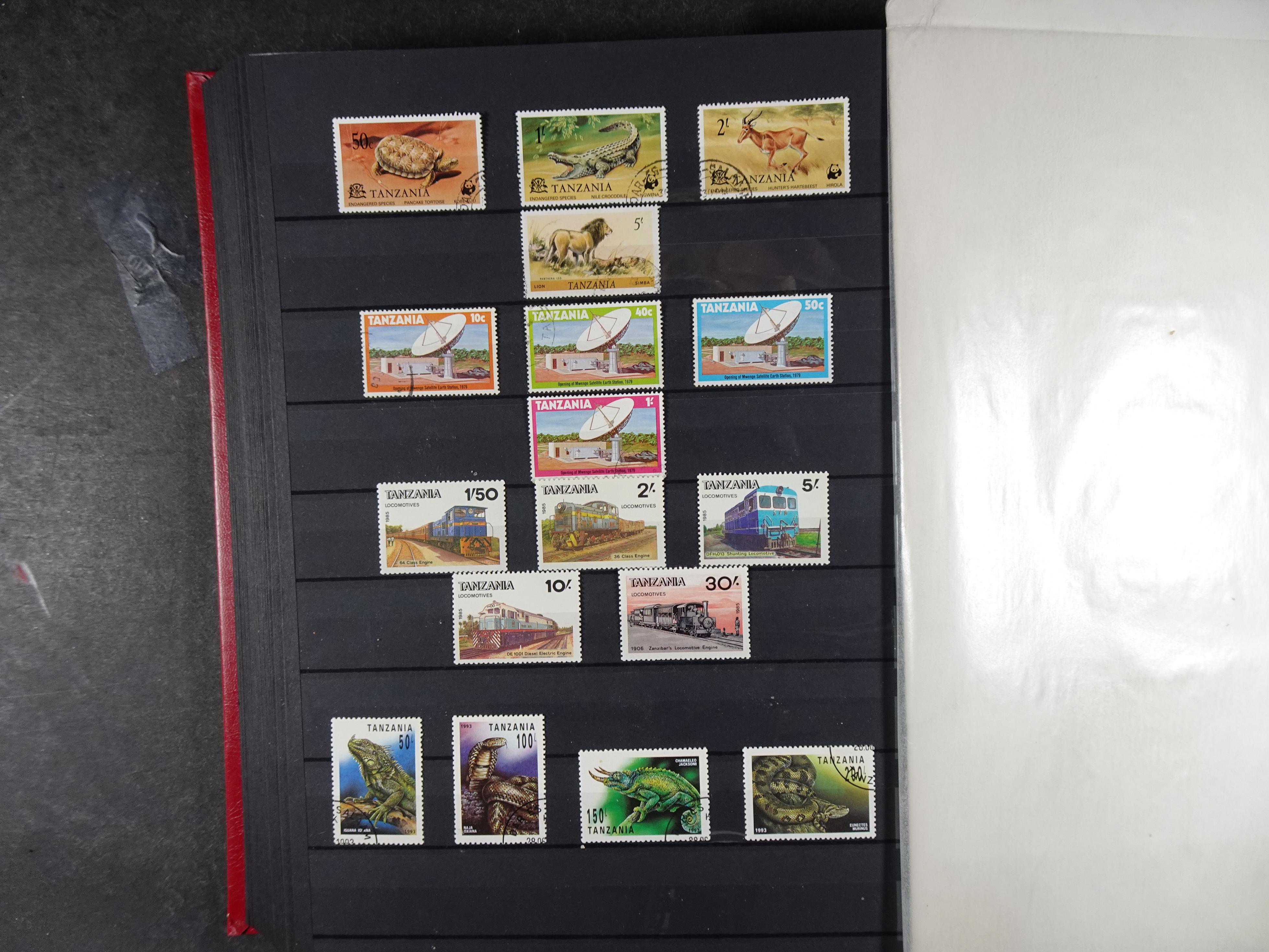 Leuke verzameling veel dubbel op elkaar gestoken. 43