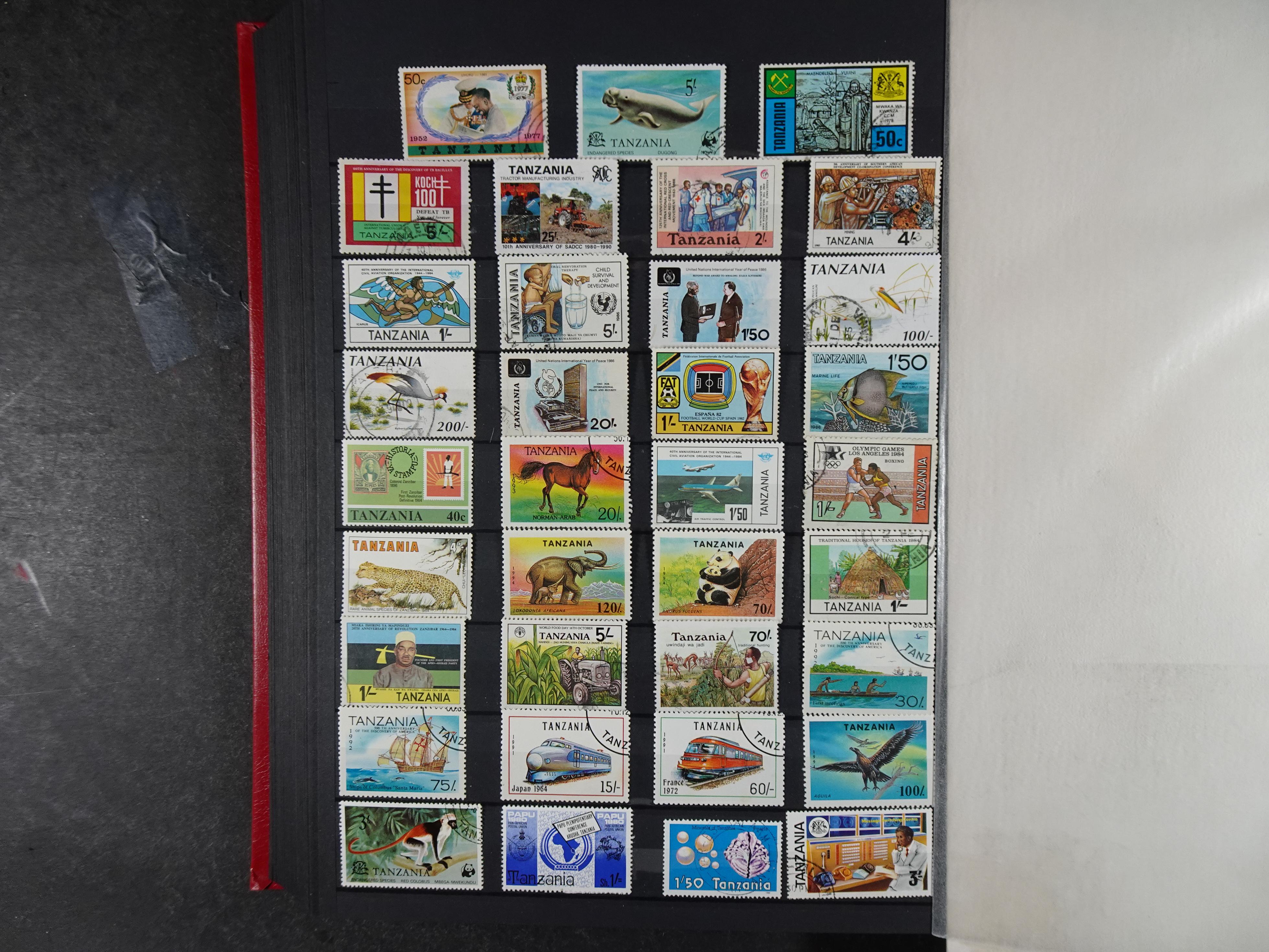 Leuke verzameling veel dubbel op elkaar gestoken. 45