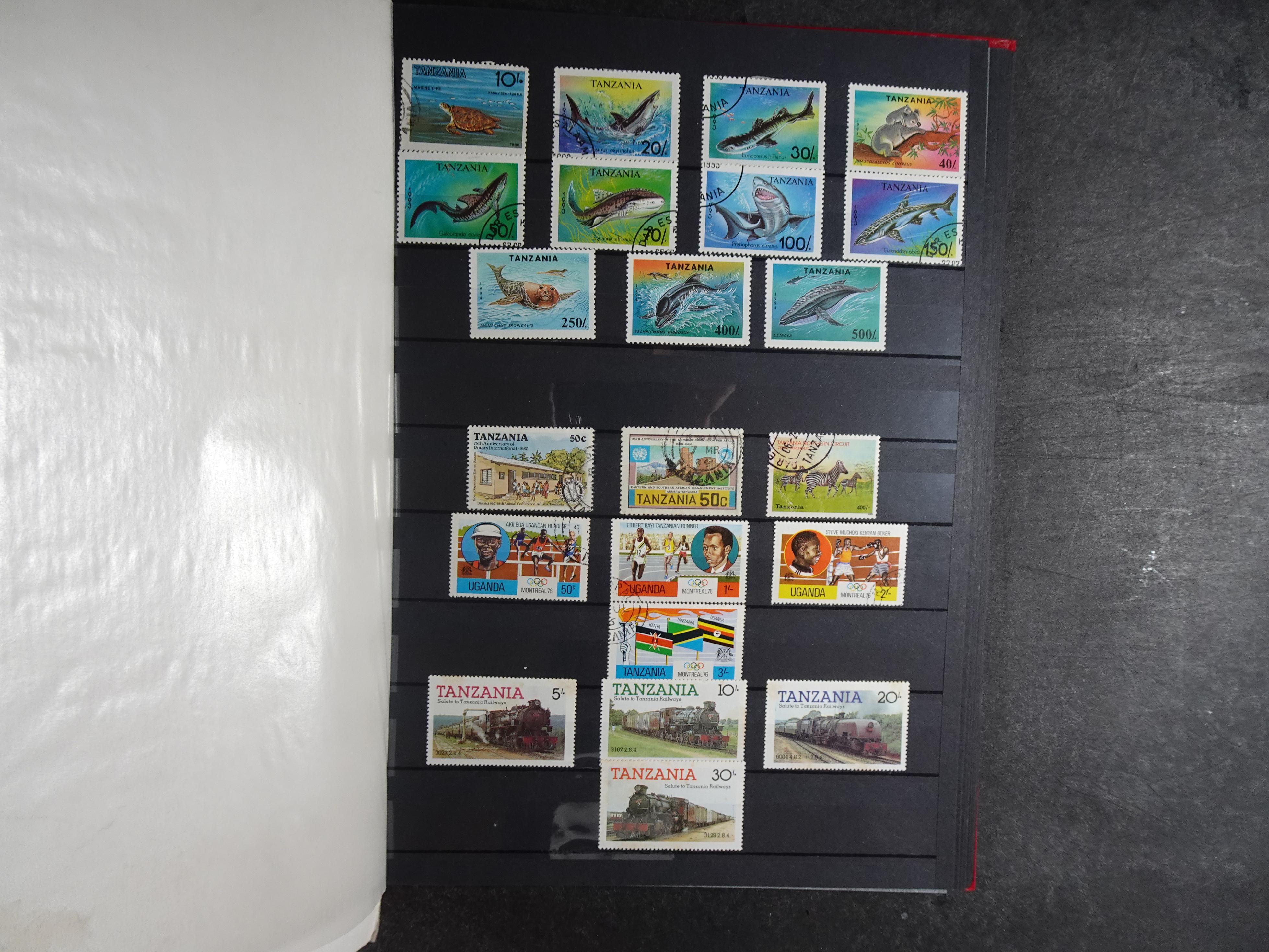 Leuke verzameling veel dubbel op elkaar gestoken. 46