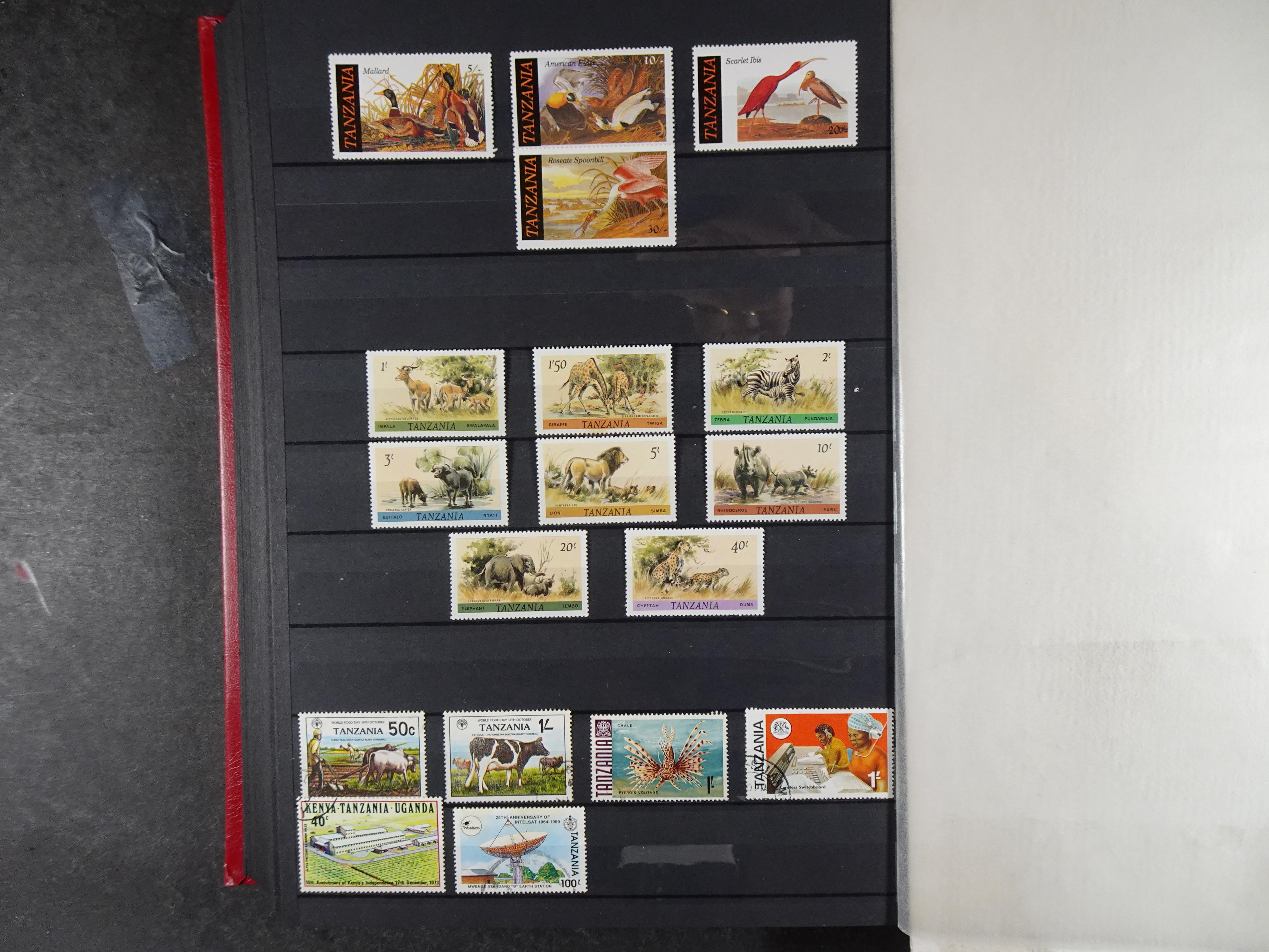 Leuke verzameling veel dubbel op elkaar gestoken. 47