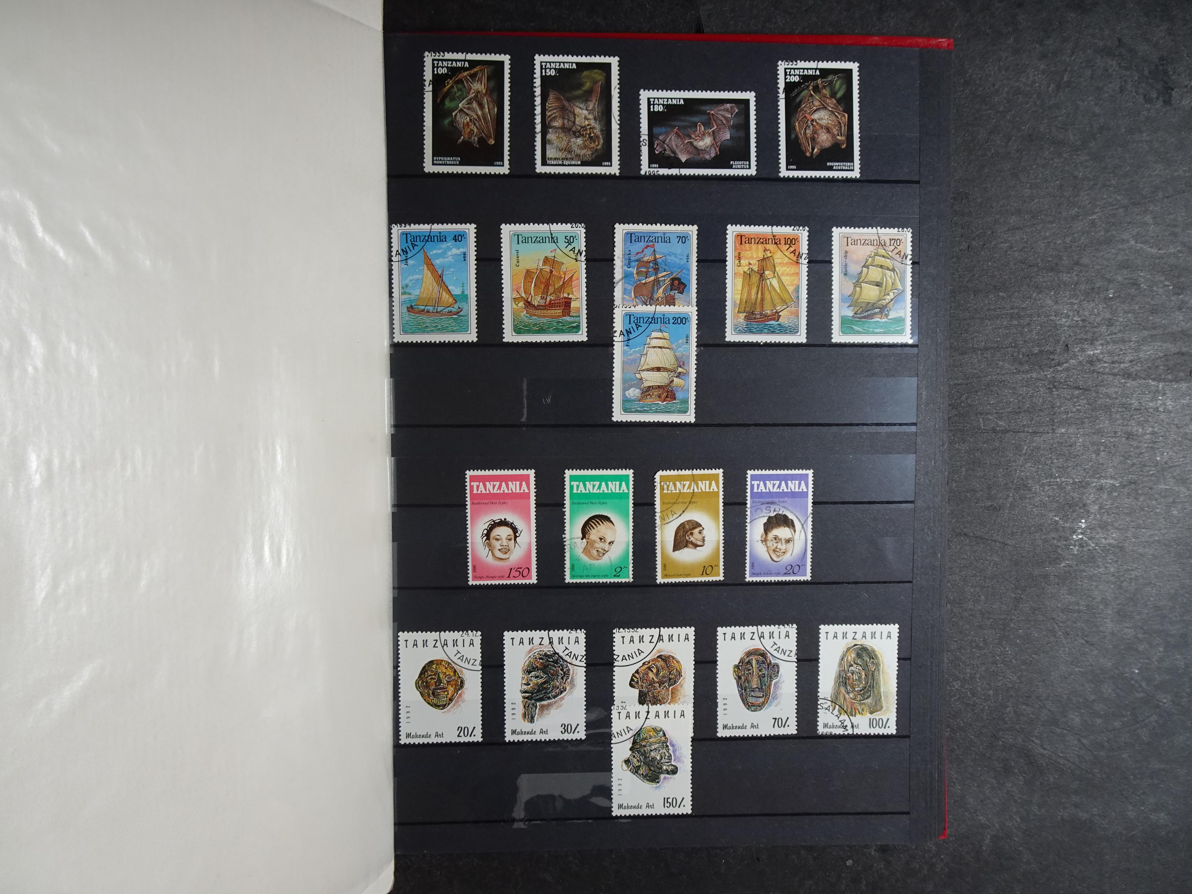 Leuke verzameling veel dubbel op elkaar gestoken. 48