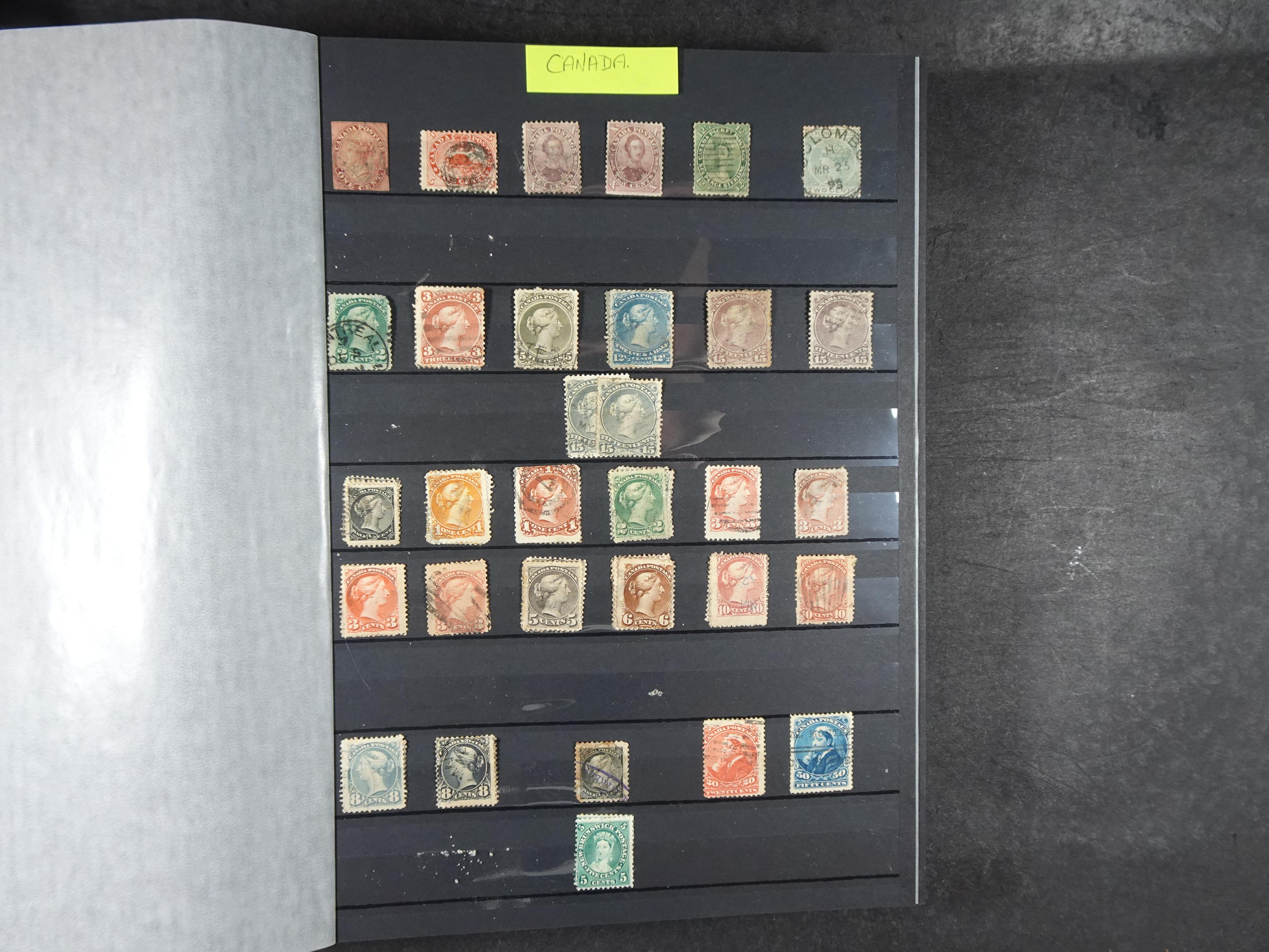 + Newfoundland veel dubbel op elkaar gestoken, mooie verzameling.