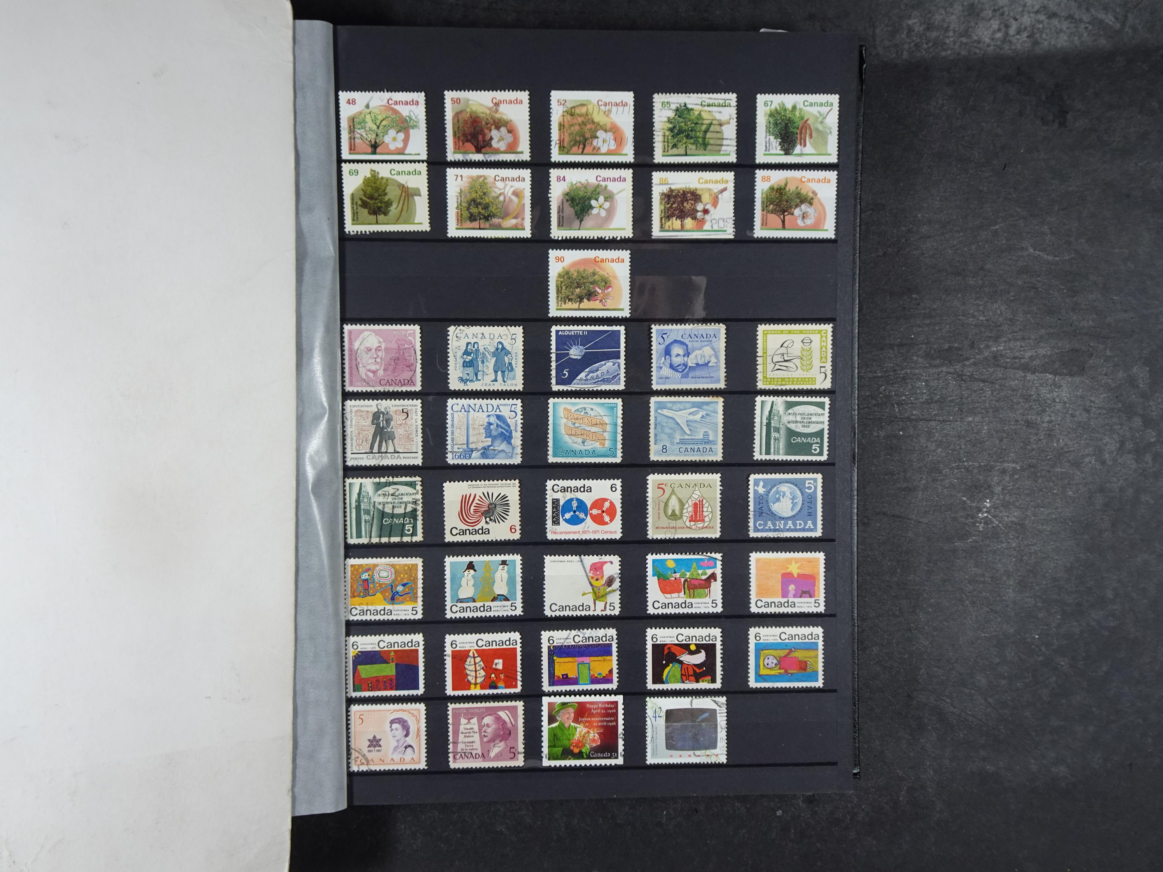 + Newfoundland veel dubbel op elkaar gestoken, mooie verzameling. 23