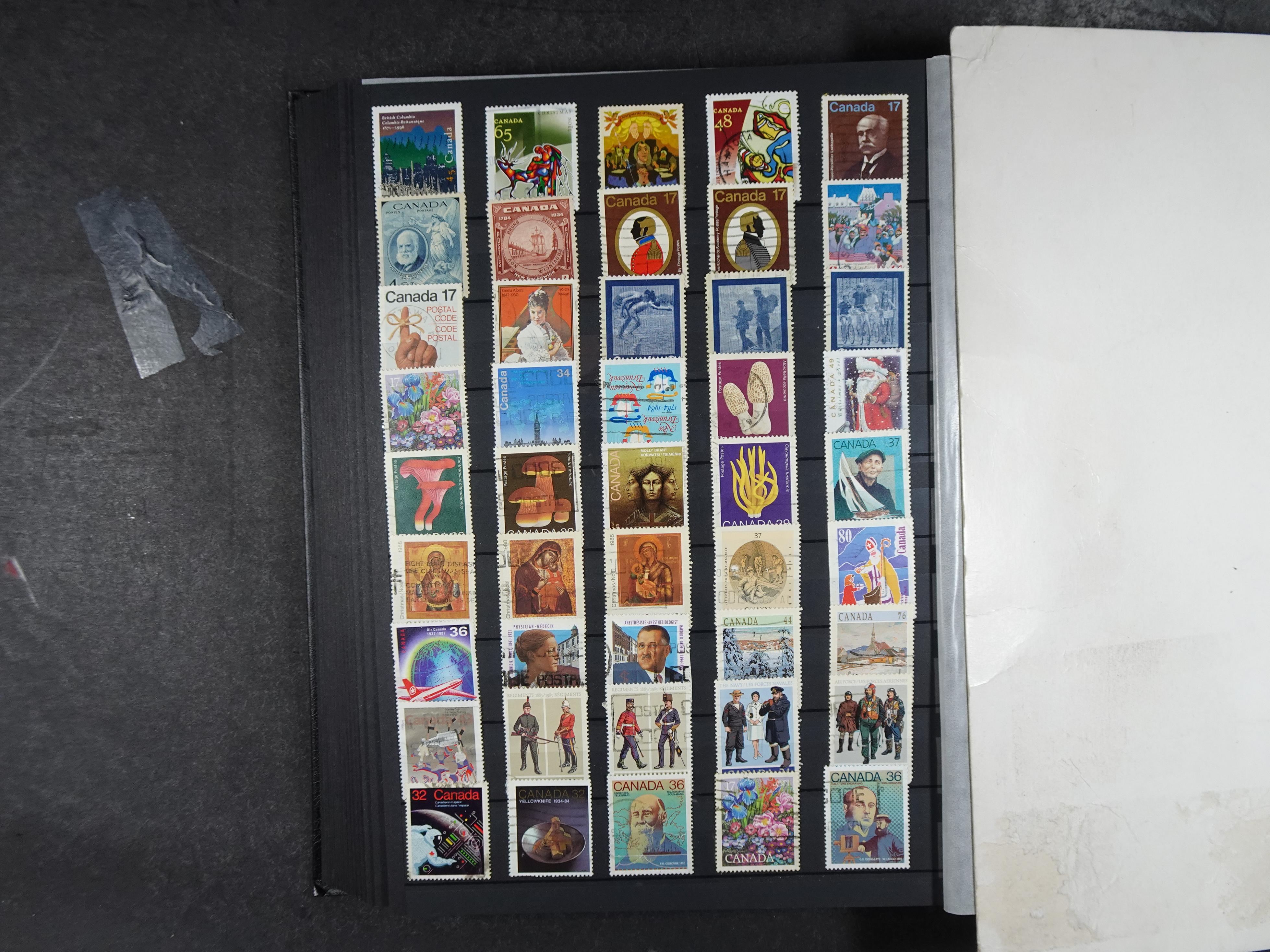 + Newfoundland veel dubbel op elkaar gestoken, mooie verzameling. 42