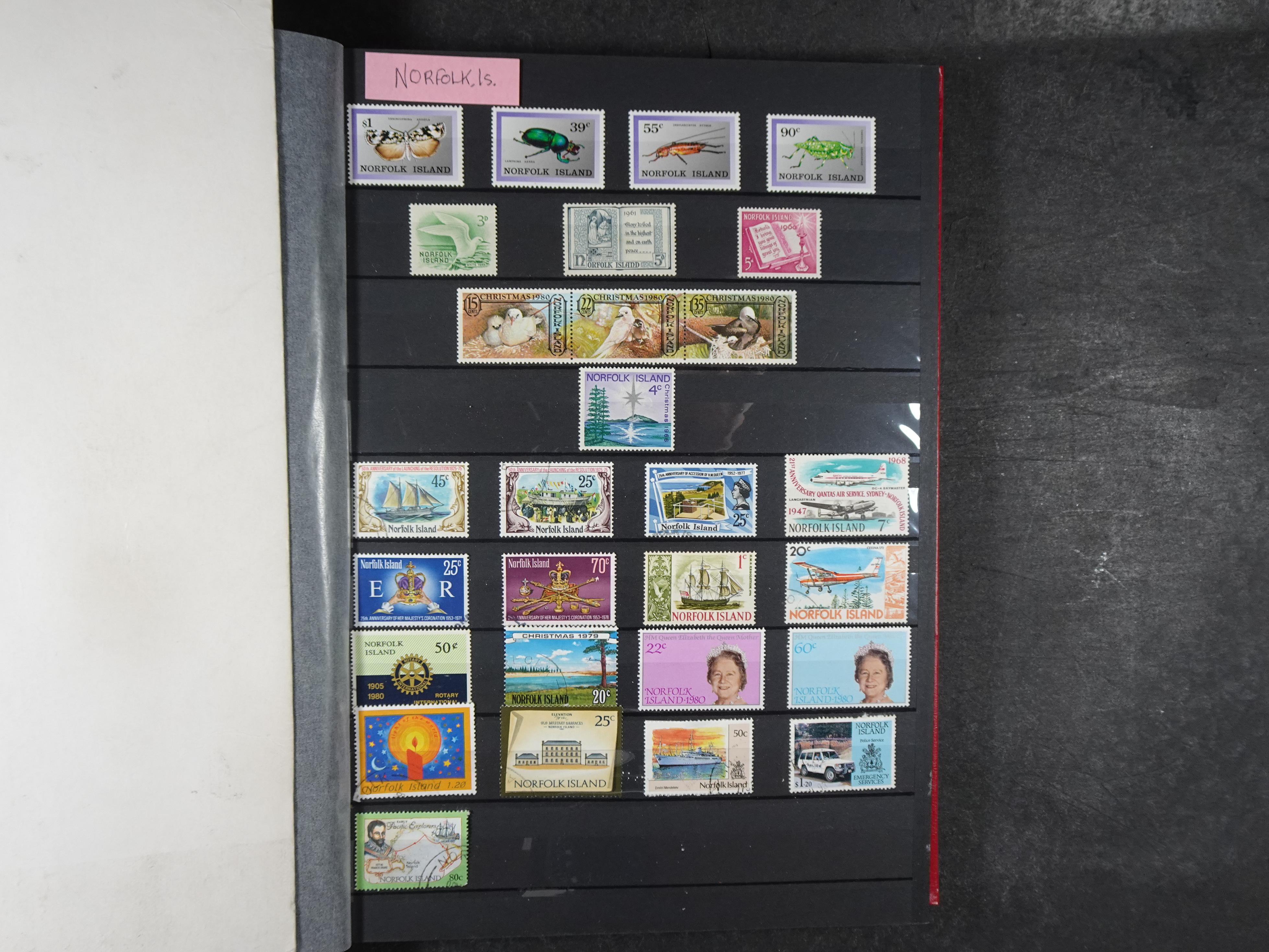 O.A.Hong Kong goed aanwezig vaak dubbel op elkaar gestoken, hoge waarde. 25