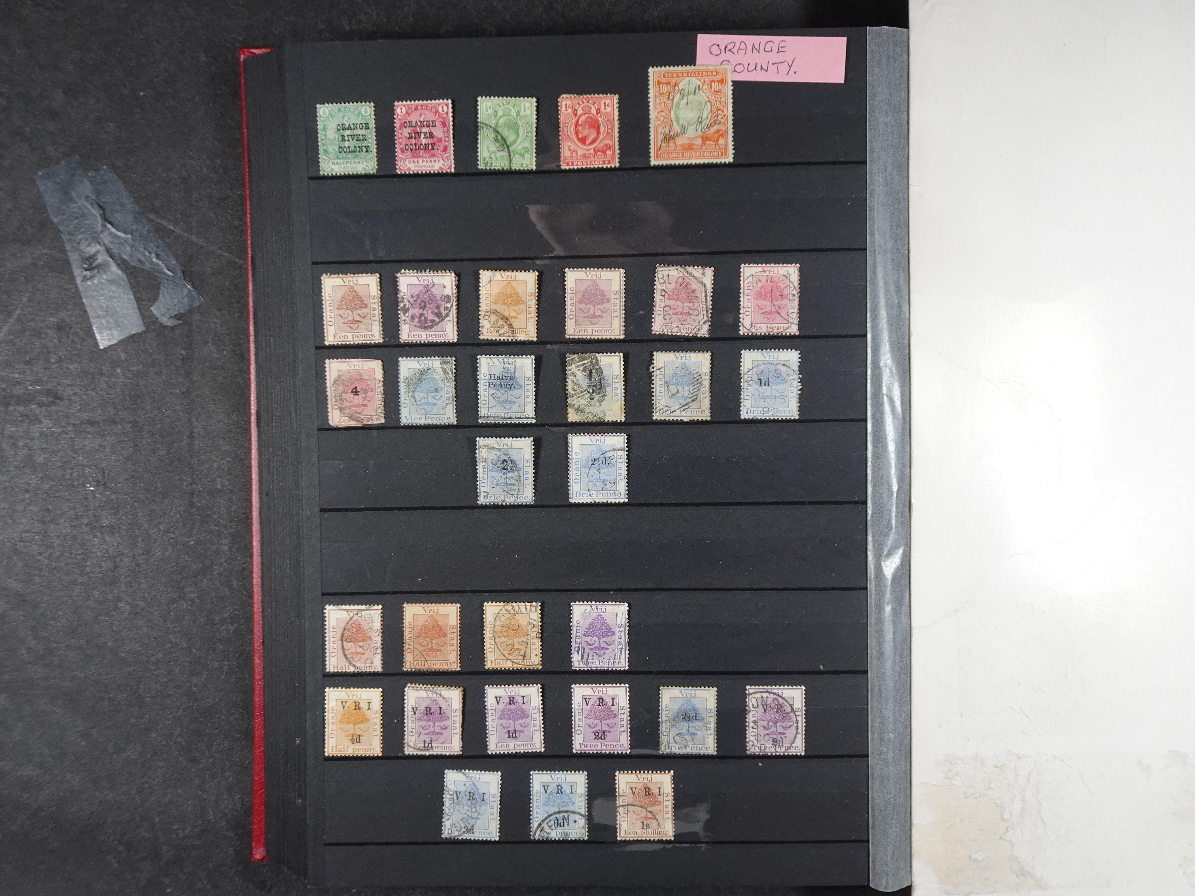 O.A.Hong Kong goed aanwezig vaak dubbel op elkaar gestoken, hoge waarde. 28