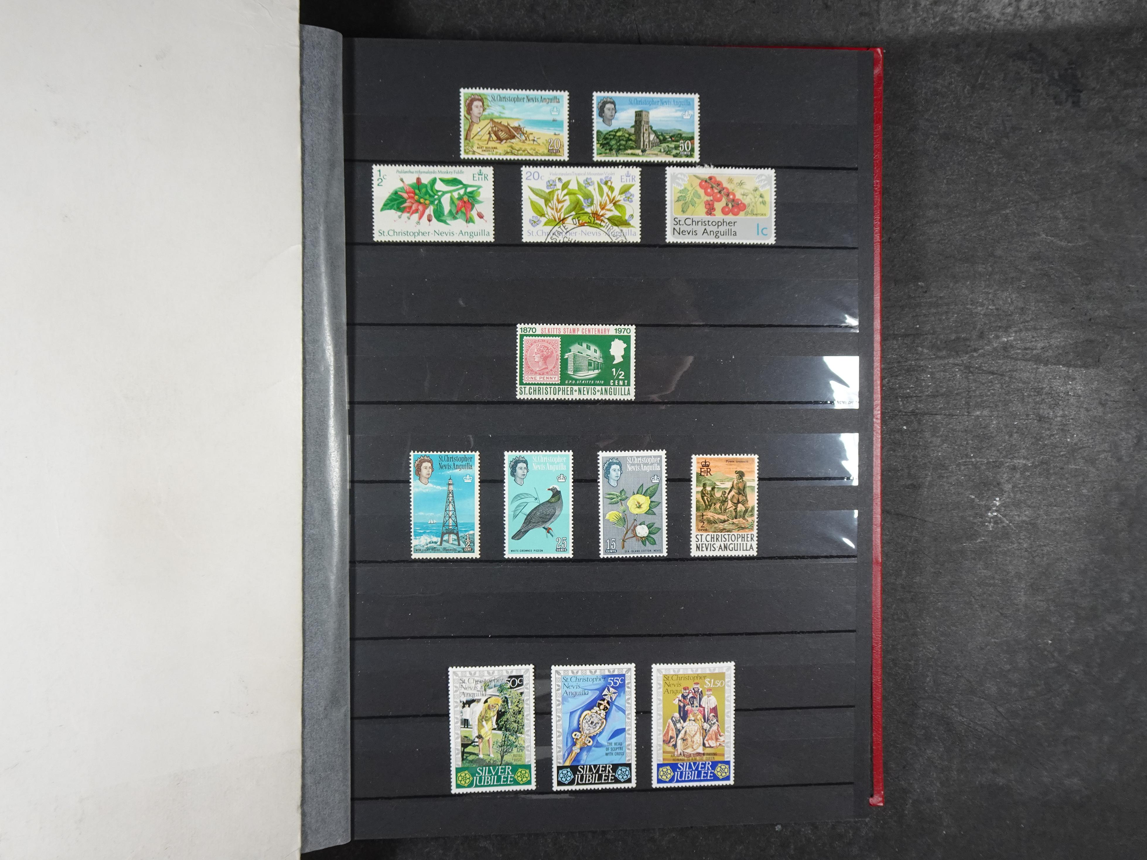 O.A.Hong Kong goed aanwezig vaak dubbel op elkaar gestoken, hoge waarde. 30