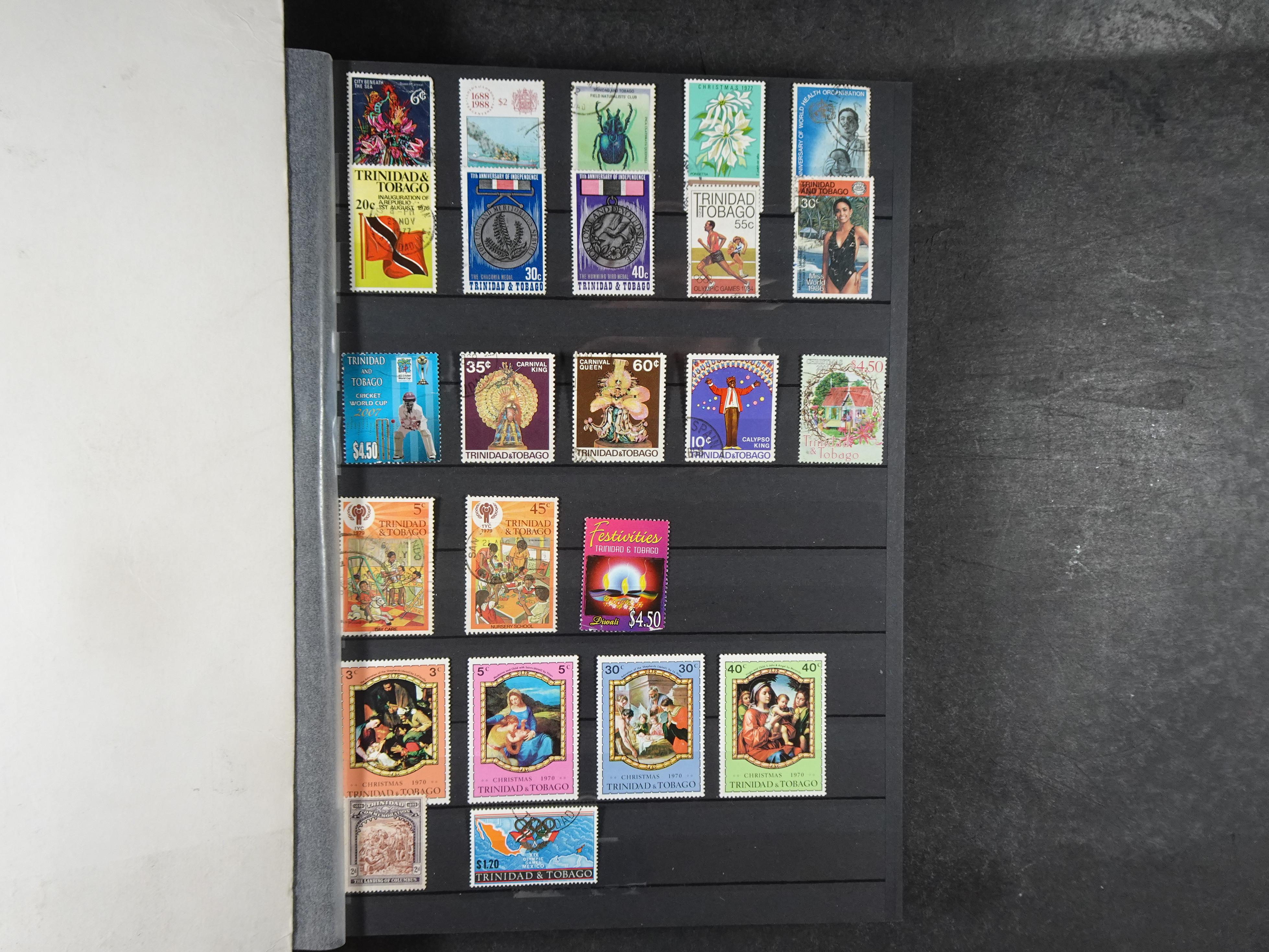 T t/m Z + extra leuke verzameling veel dubbel op elkaar gestoken.  11