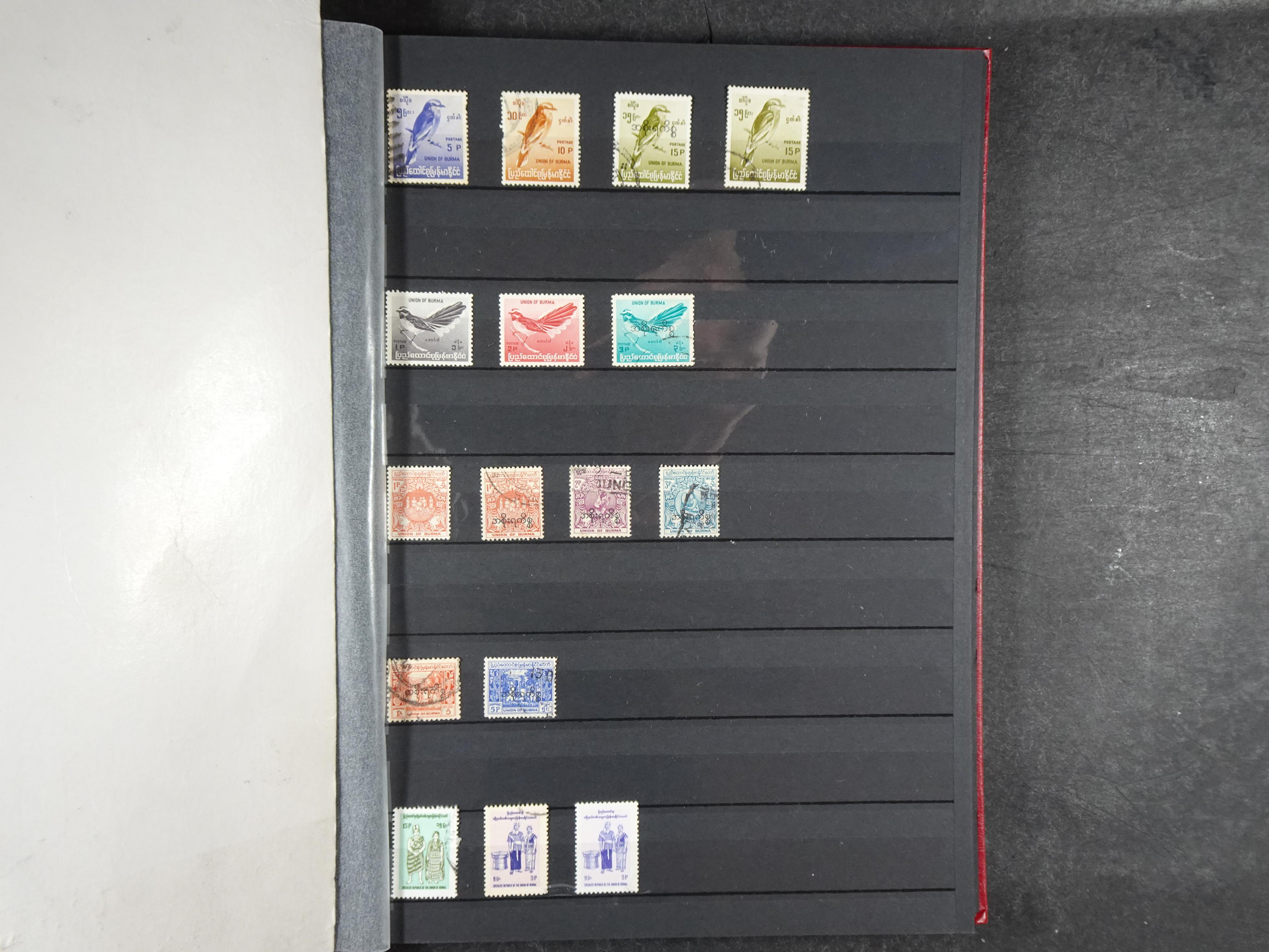 T t/m Z + extra leuke verzameling veel dubbel op elkaar gestoken.  39