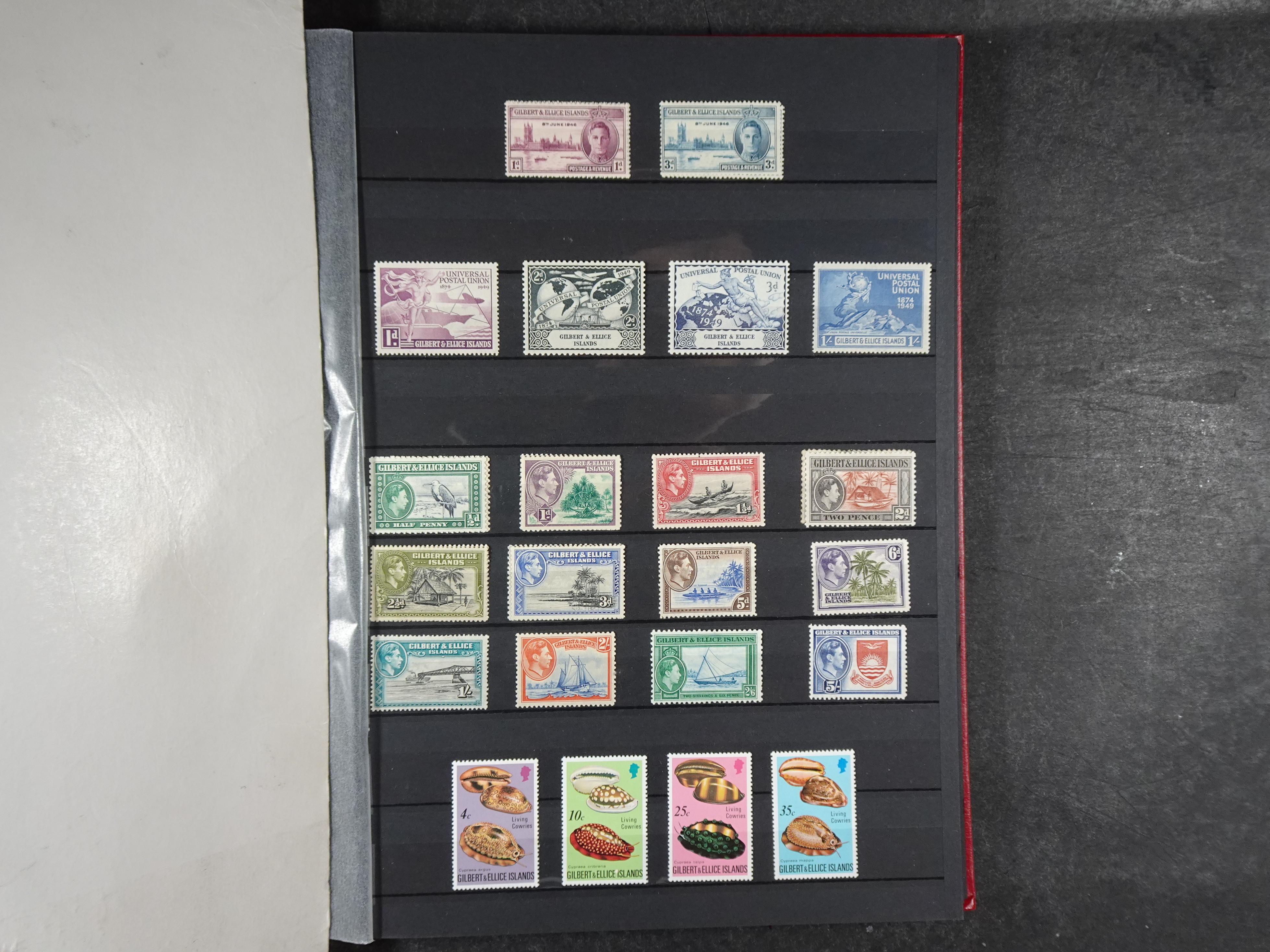 T t/m Z + extra leuke verzameling veel dubbel op elkaar gestoken.  41