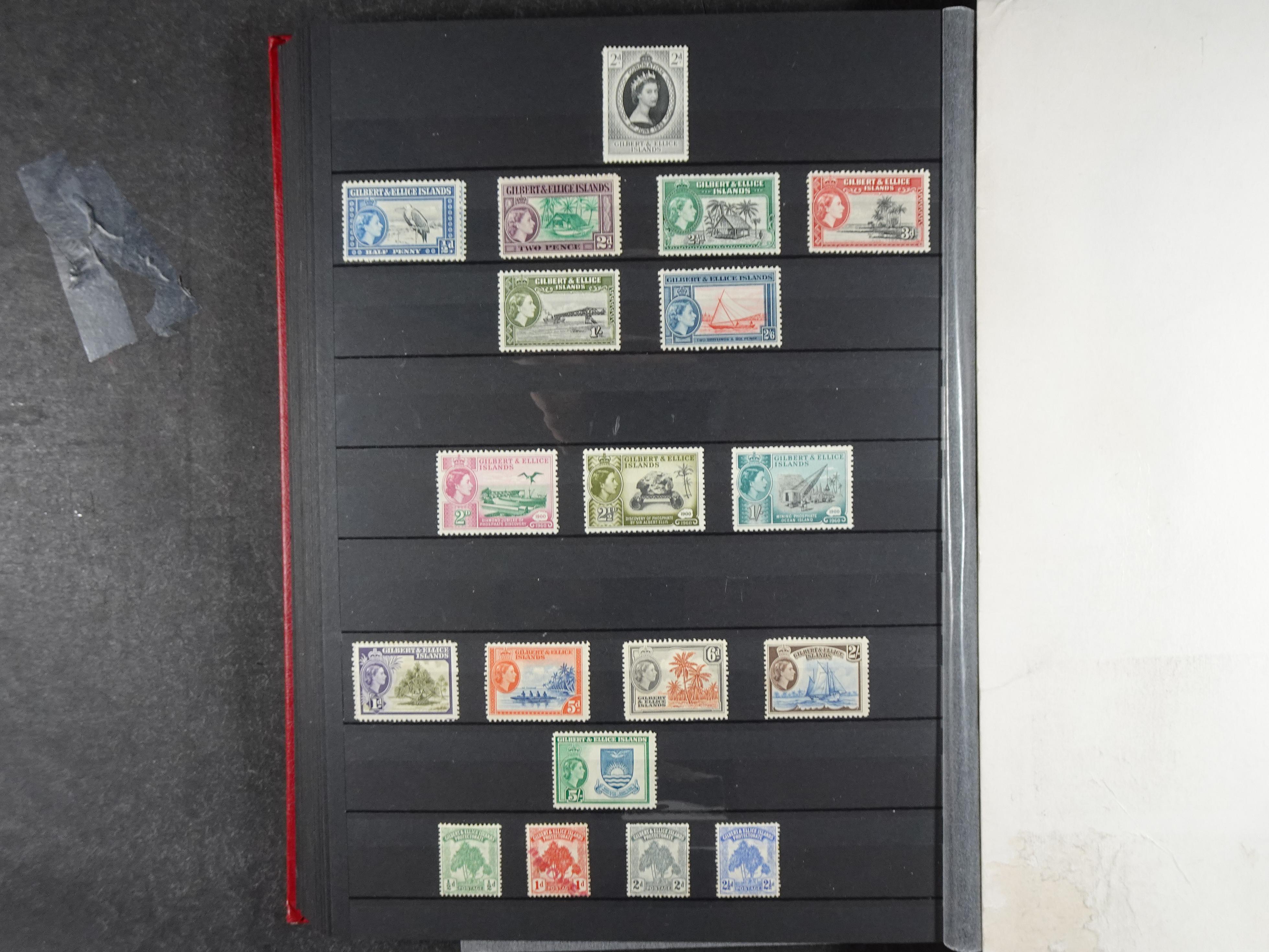 T t/m Z + extra leuke verzameling veel dubbel op elkaar gestoken.  42