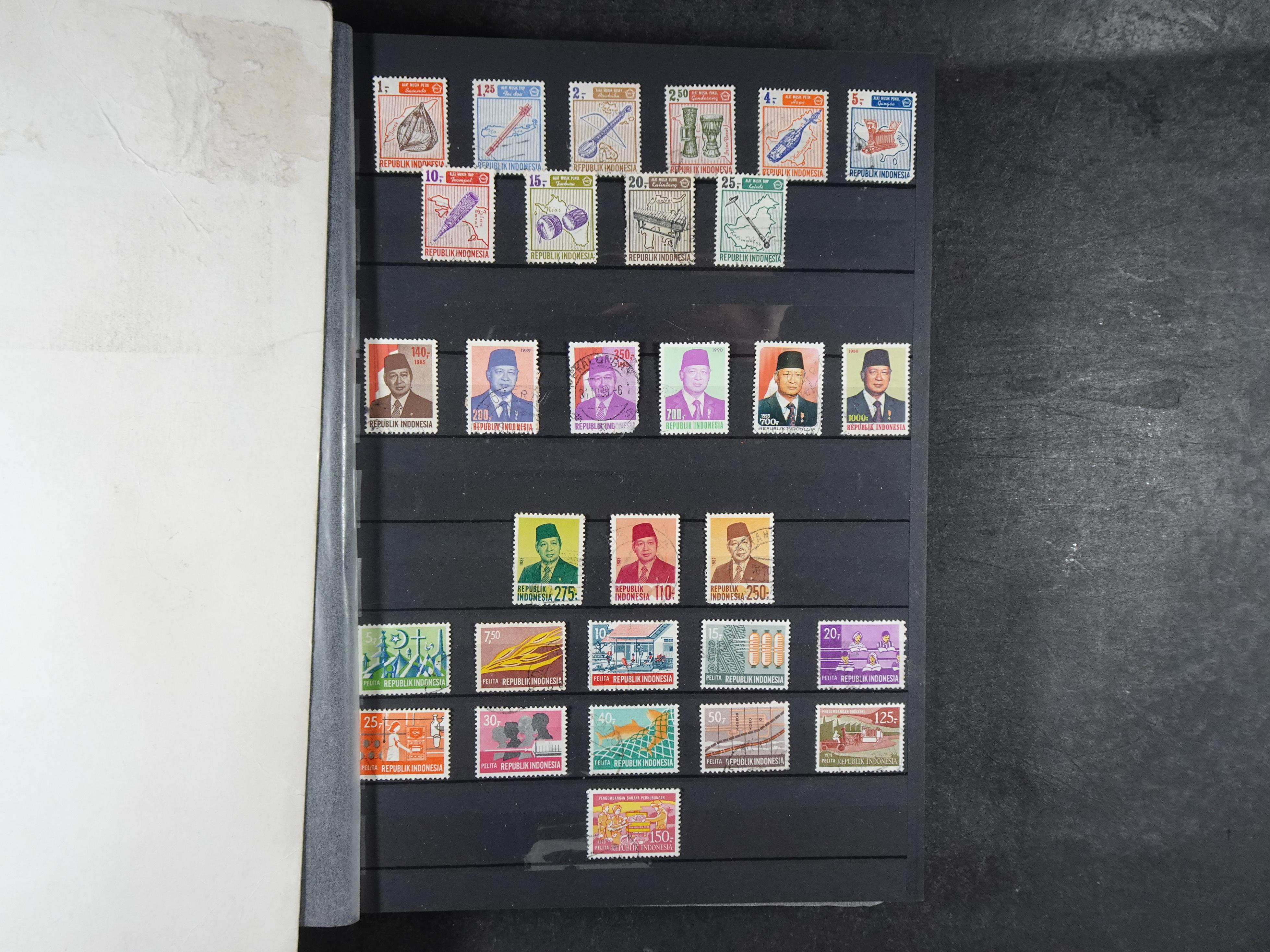 Leuke collectie met veel beter materiaal. 3