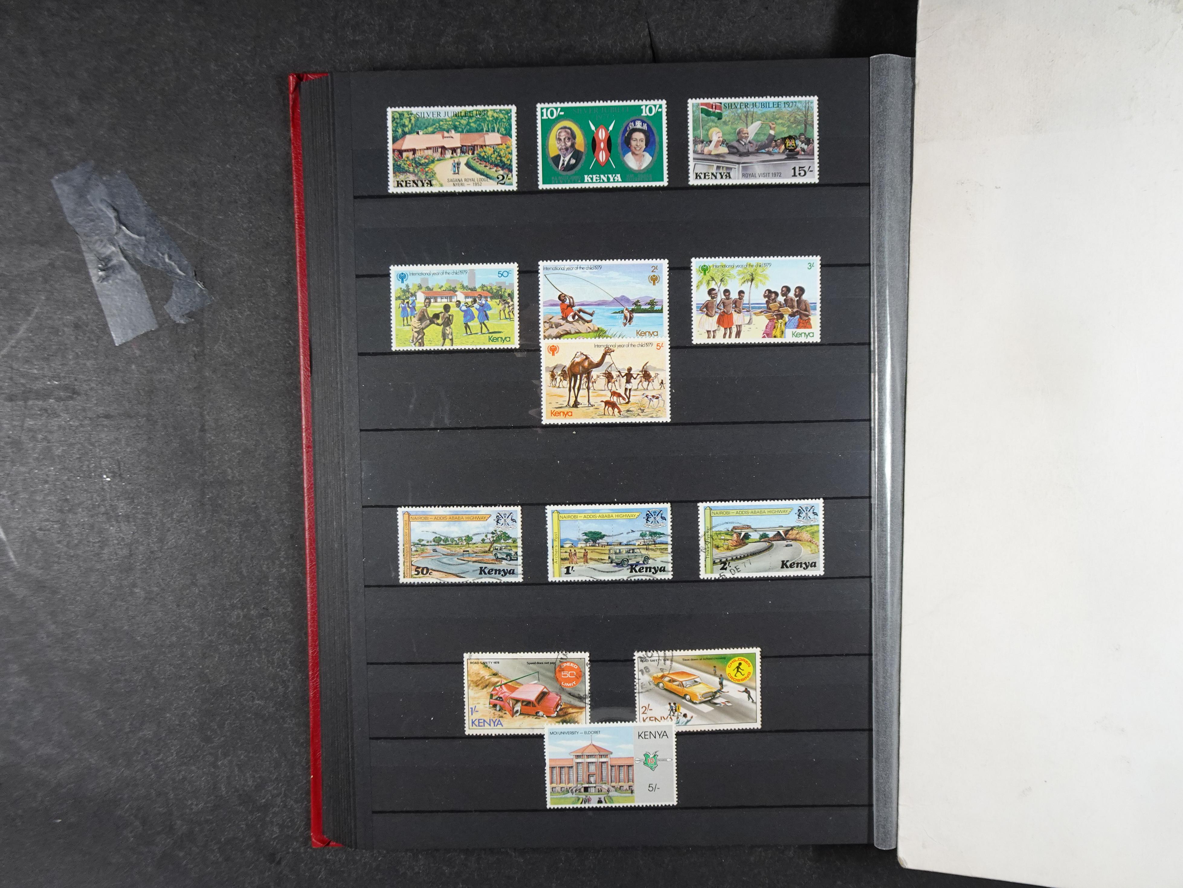 Leuke collectie met veel beter materiaal. 25