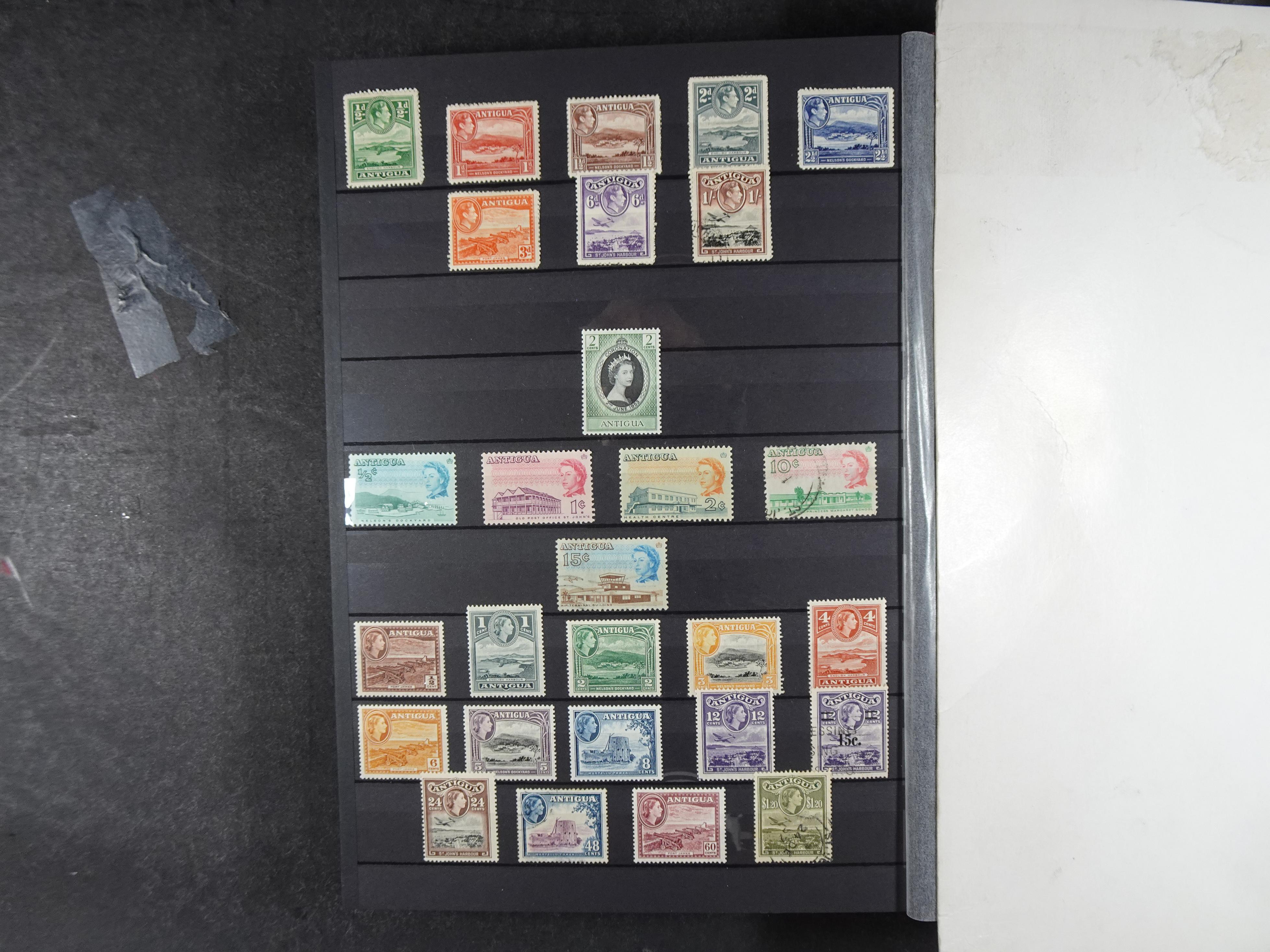 Leuke verzameling vaak dubbel over elkaar gestoken aanwezig.  8