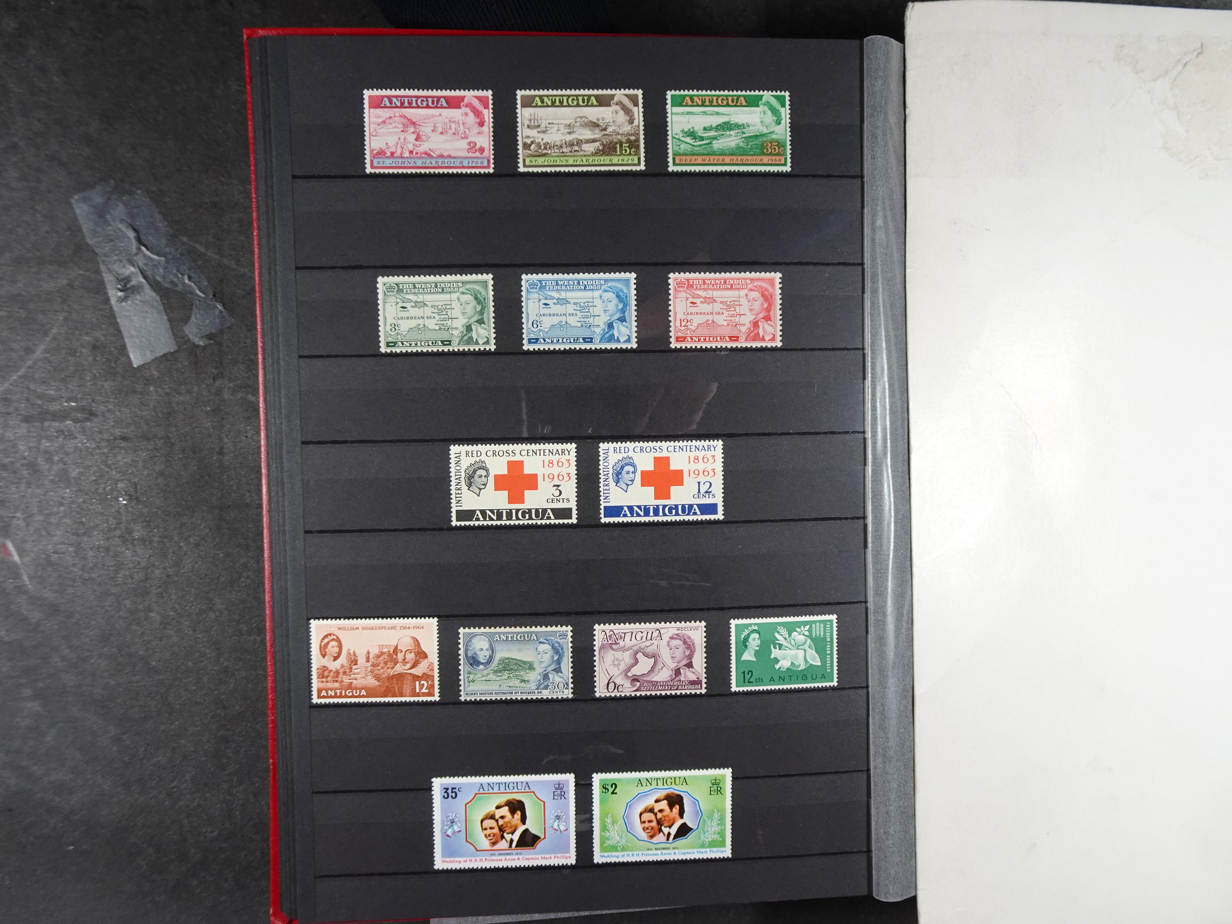 Leuke verzameling vaak dubbel over elkaar gestoken aanwezig.  10