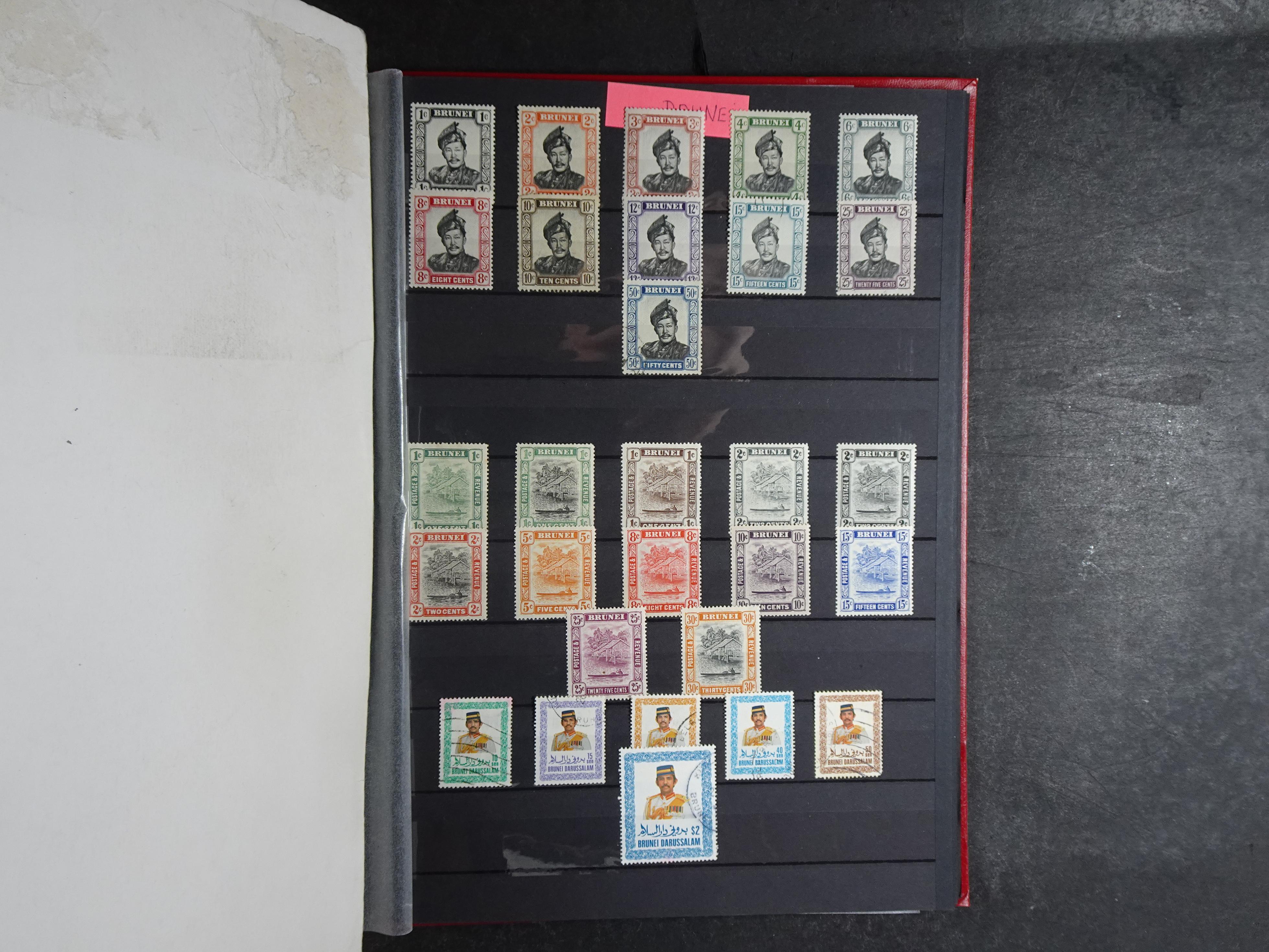 Leuke verzameling vaak dubbel over elkaar gestoken aanwezig.  47