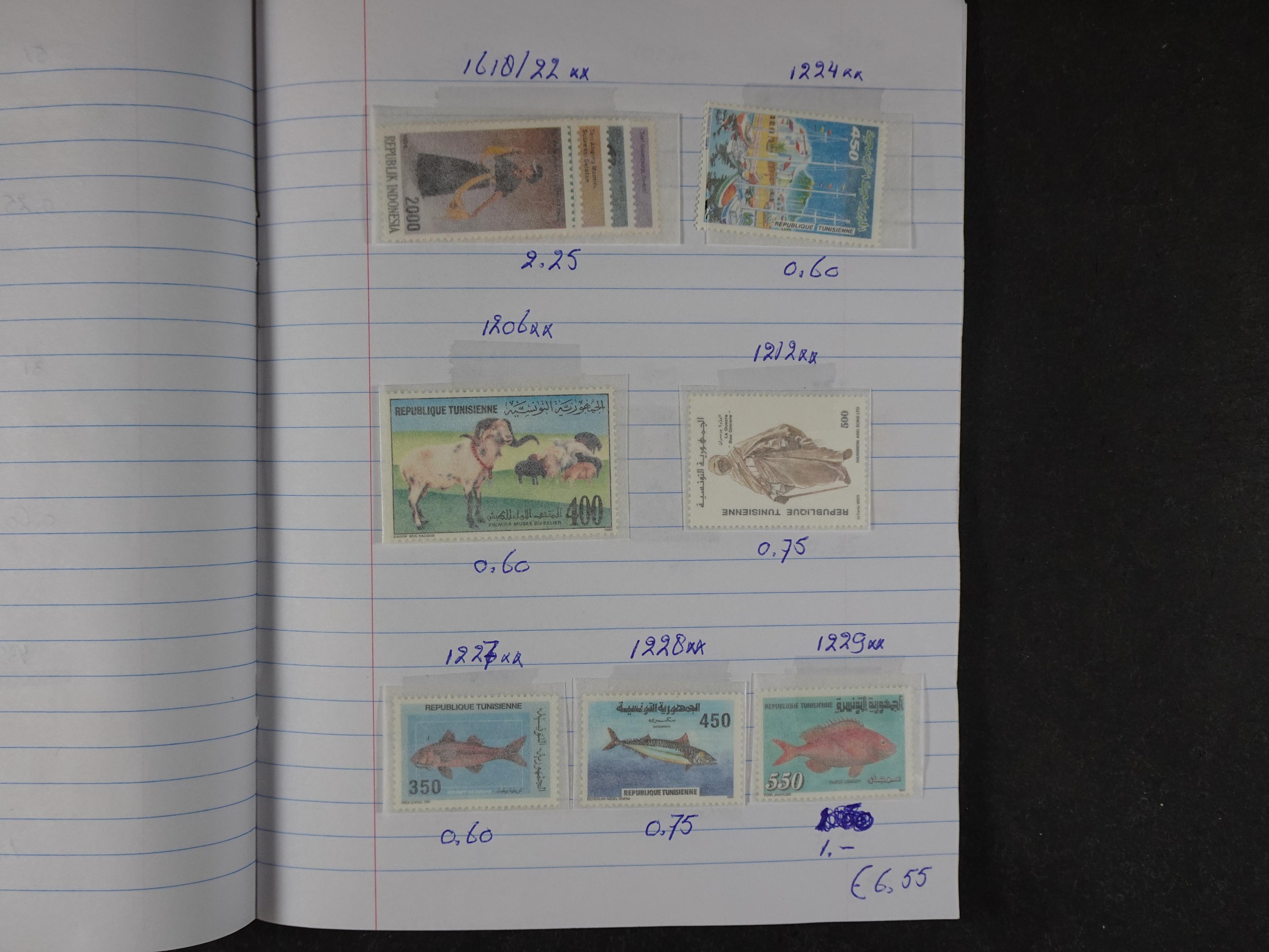 Mooie partij gelopen Rondzendboekjes.
Veel postfris.
Enorme restwaarde 169