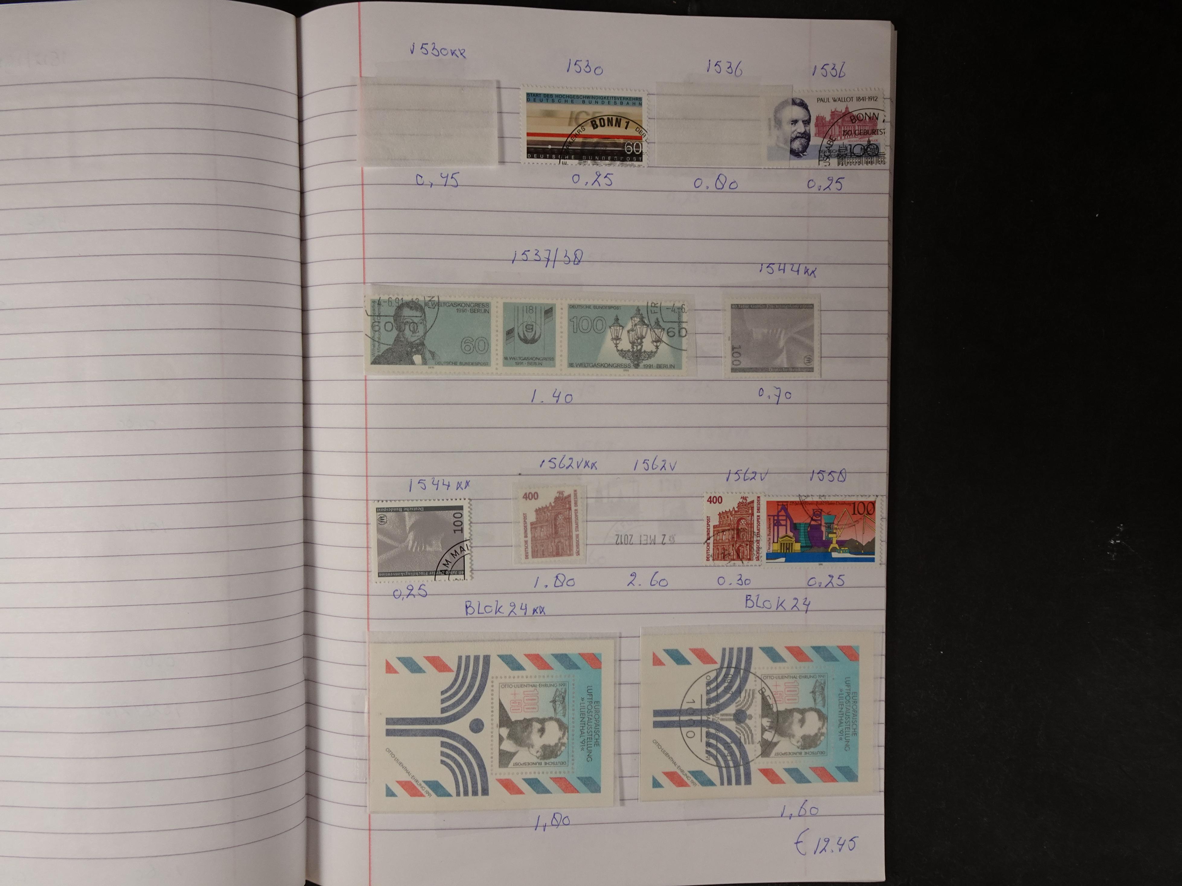 Mooie partij gelopen Rondzendboekjes.
Veel postfris.
Enorme restwaarde 449