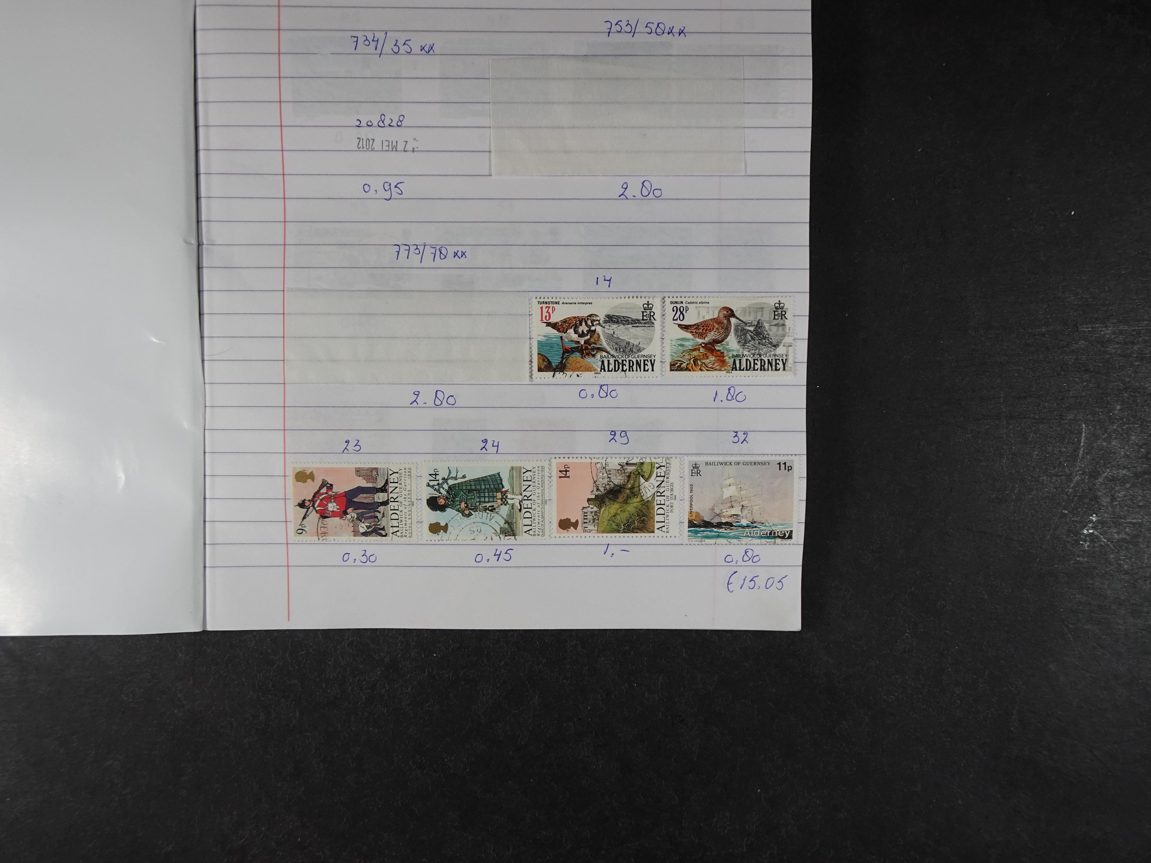 Mooie partij gelopen Rondzendboekjes.
Veel postfris.
Enorme restwaarde 498