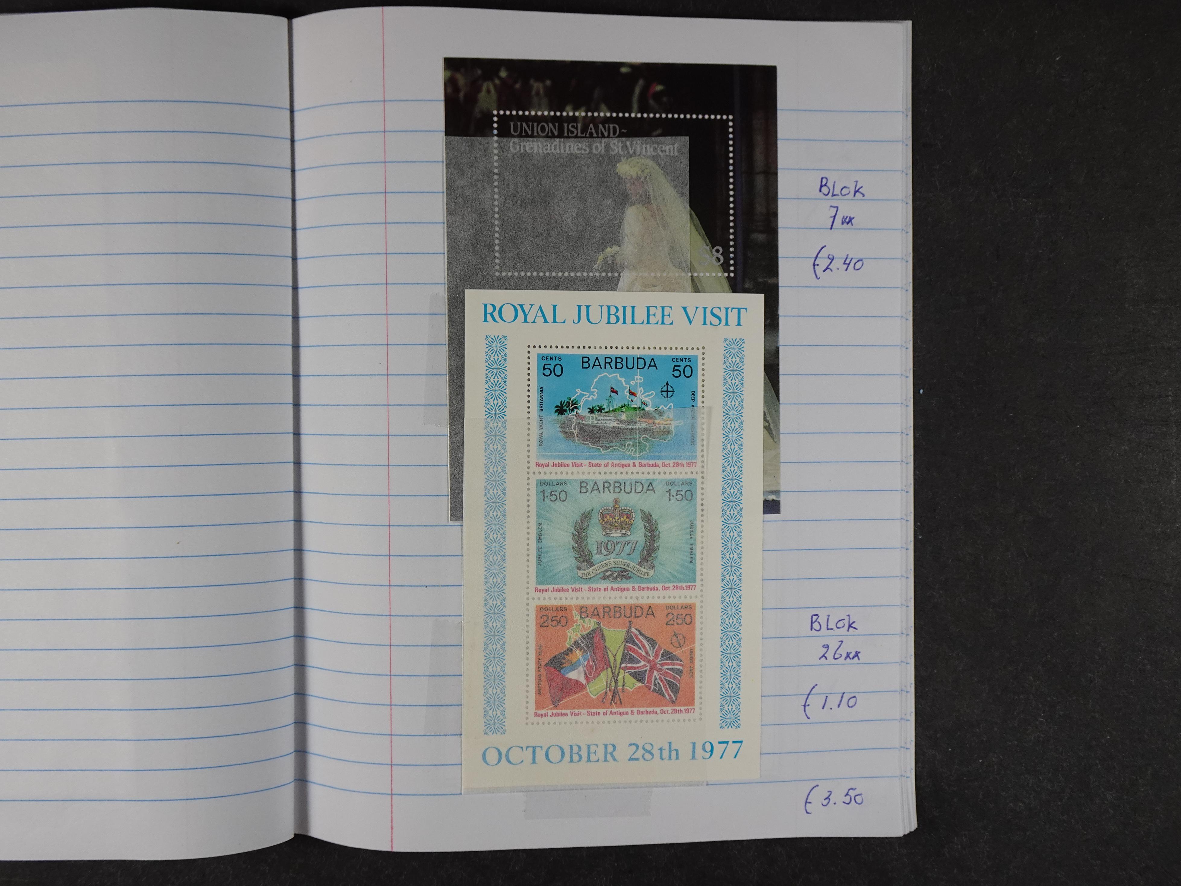 Mooie partij gelopen Rondzendboekjes.
Veel postfris.
Enorme restwaarde 735