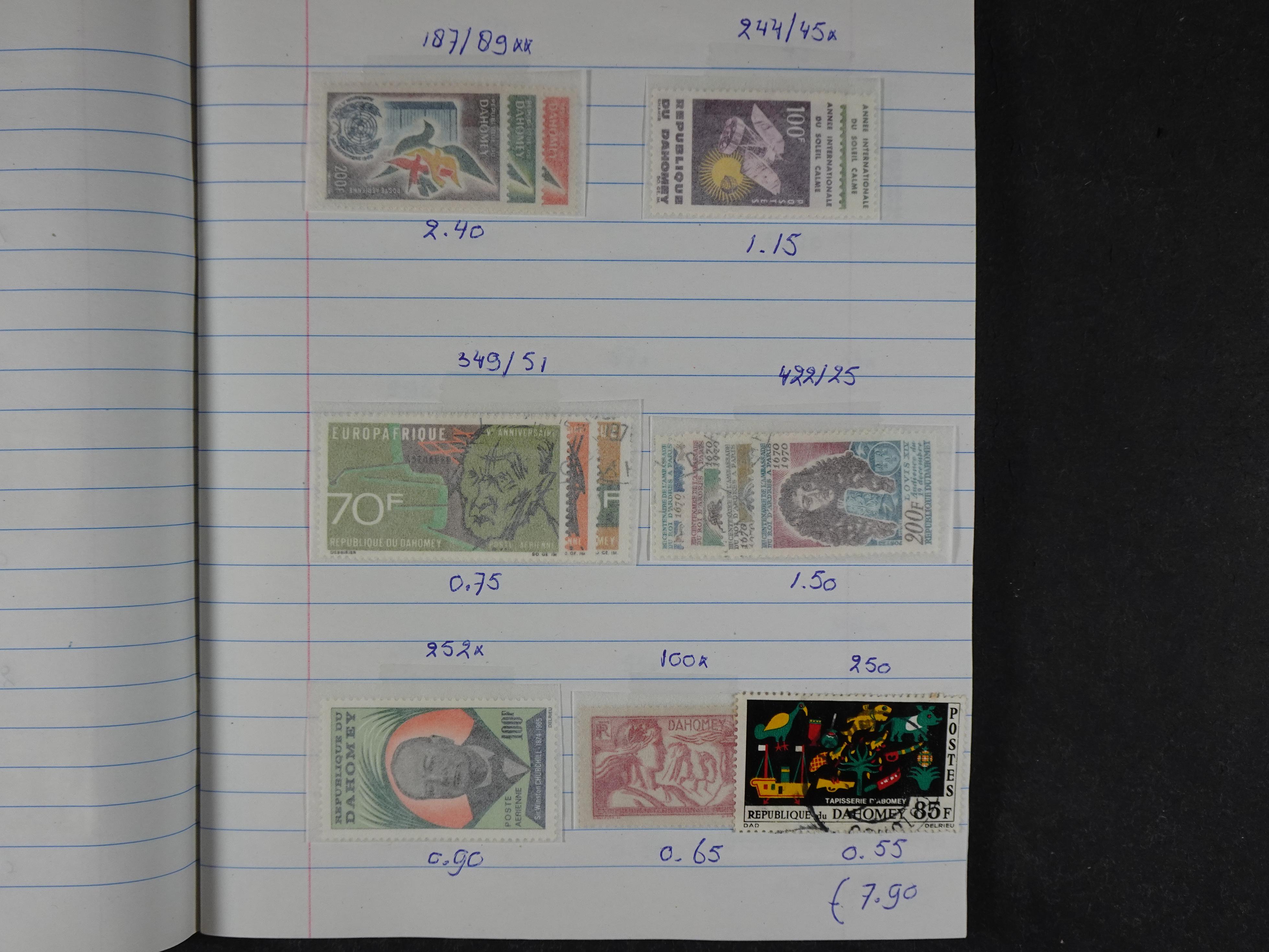 Mooie partij gelopen Rondzendboekjes.
Veel postfris.
Enorme restwaarde 795