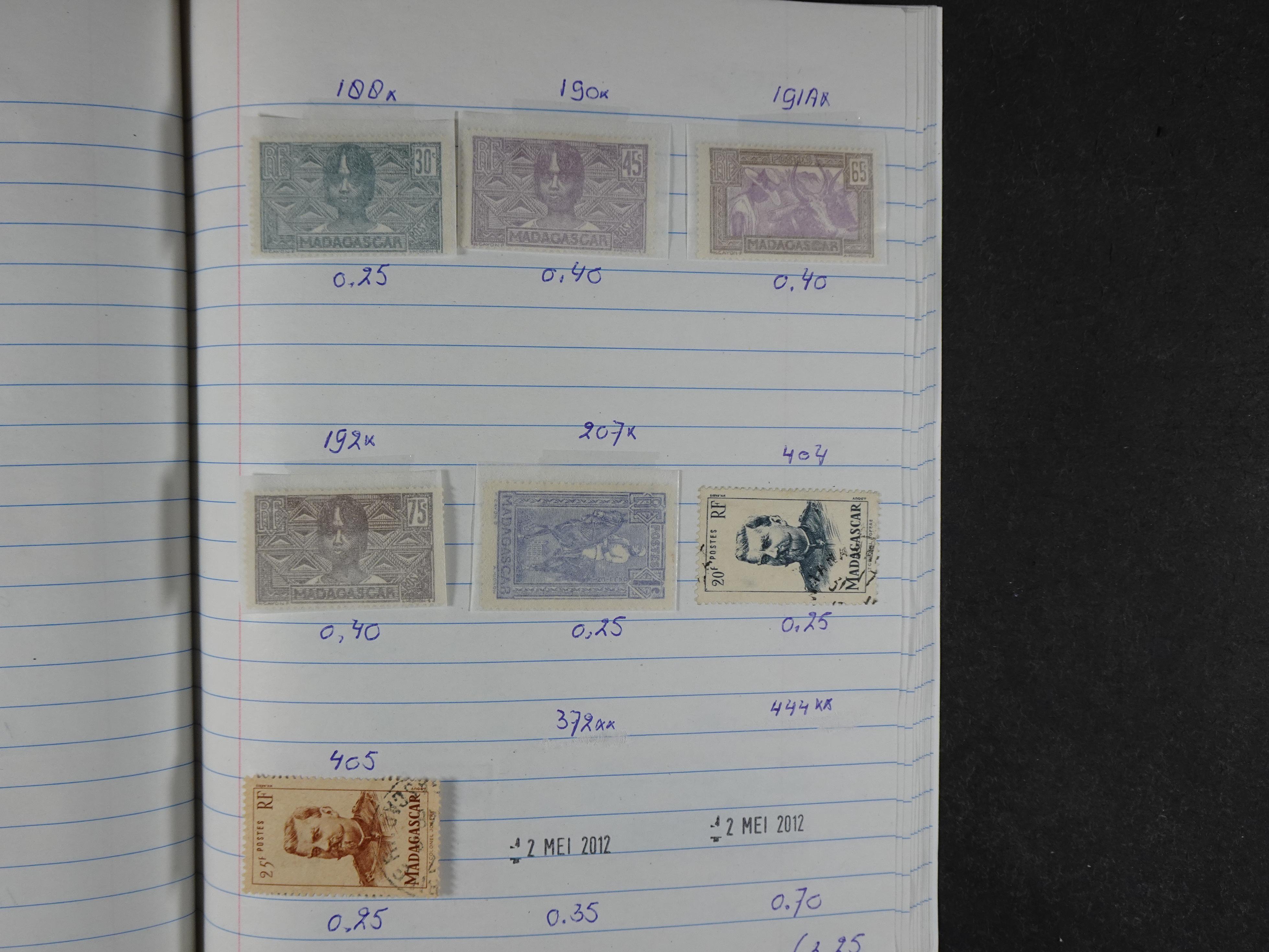 Mooie partij gelopen Rondzendboekjes.
Veel postfris.
Enorme restwaarde 815