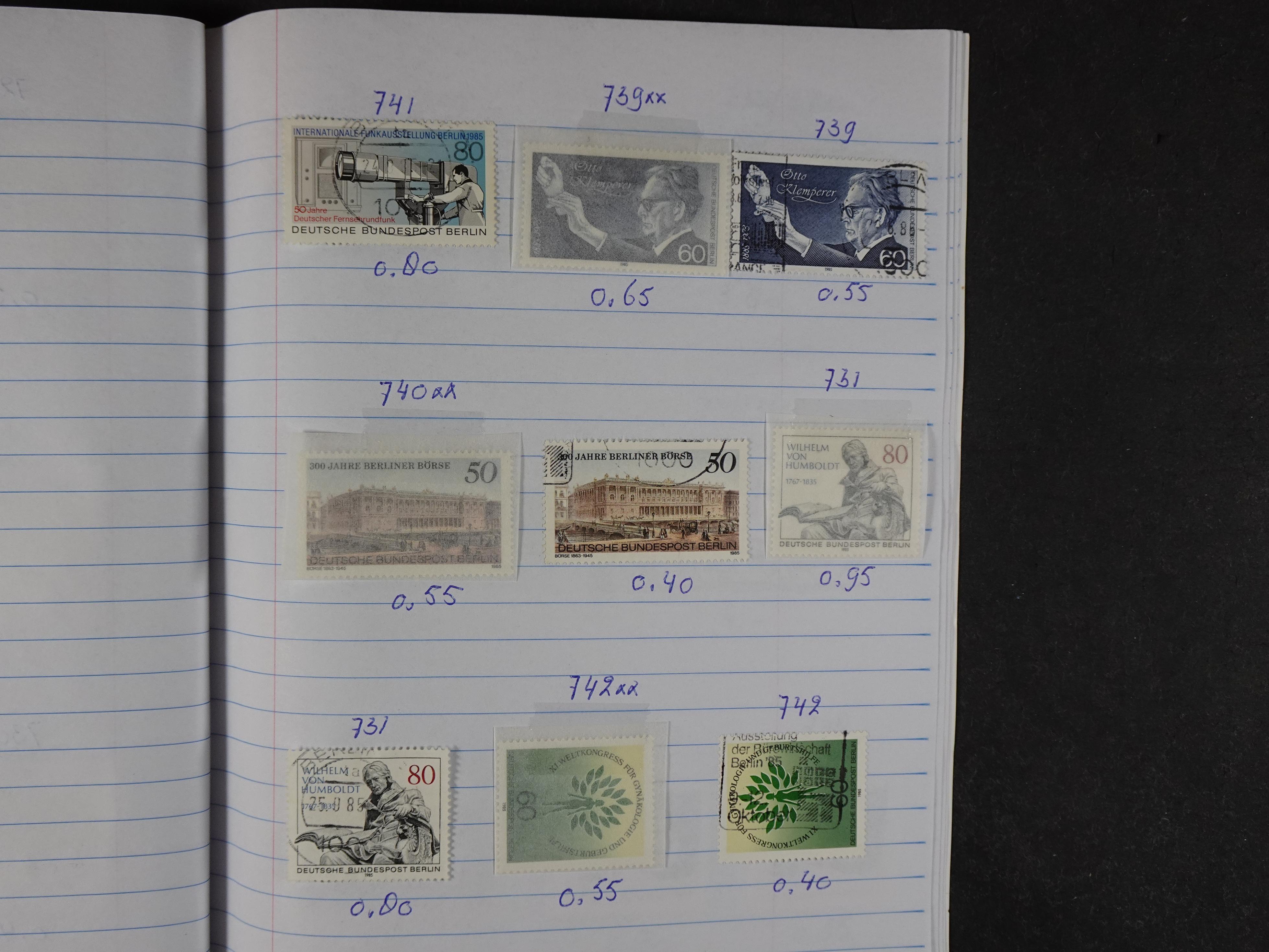 Mooie partij gelopen Rondzendboekjes.
Veel postfris.
Enorme restwaarde 1001