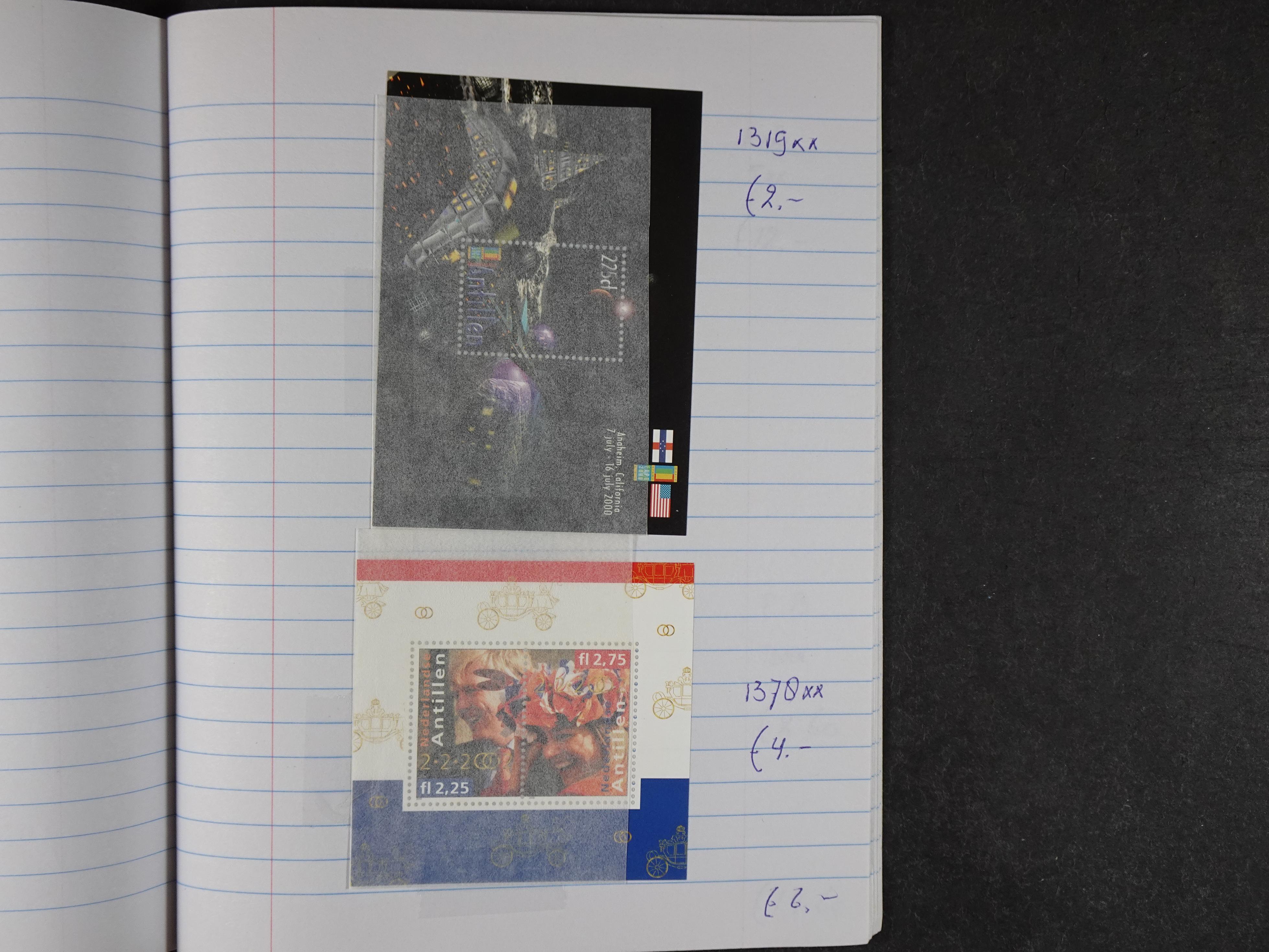 Mooie partij gelopen Rondzendboekjes.
Veel postfris.
Enorme restwaarde 1017