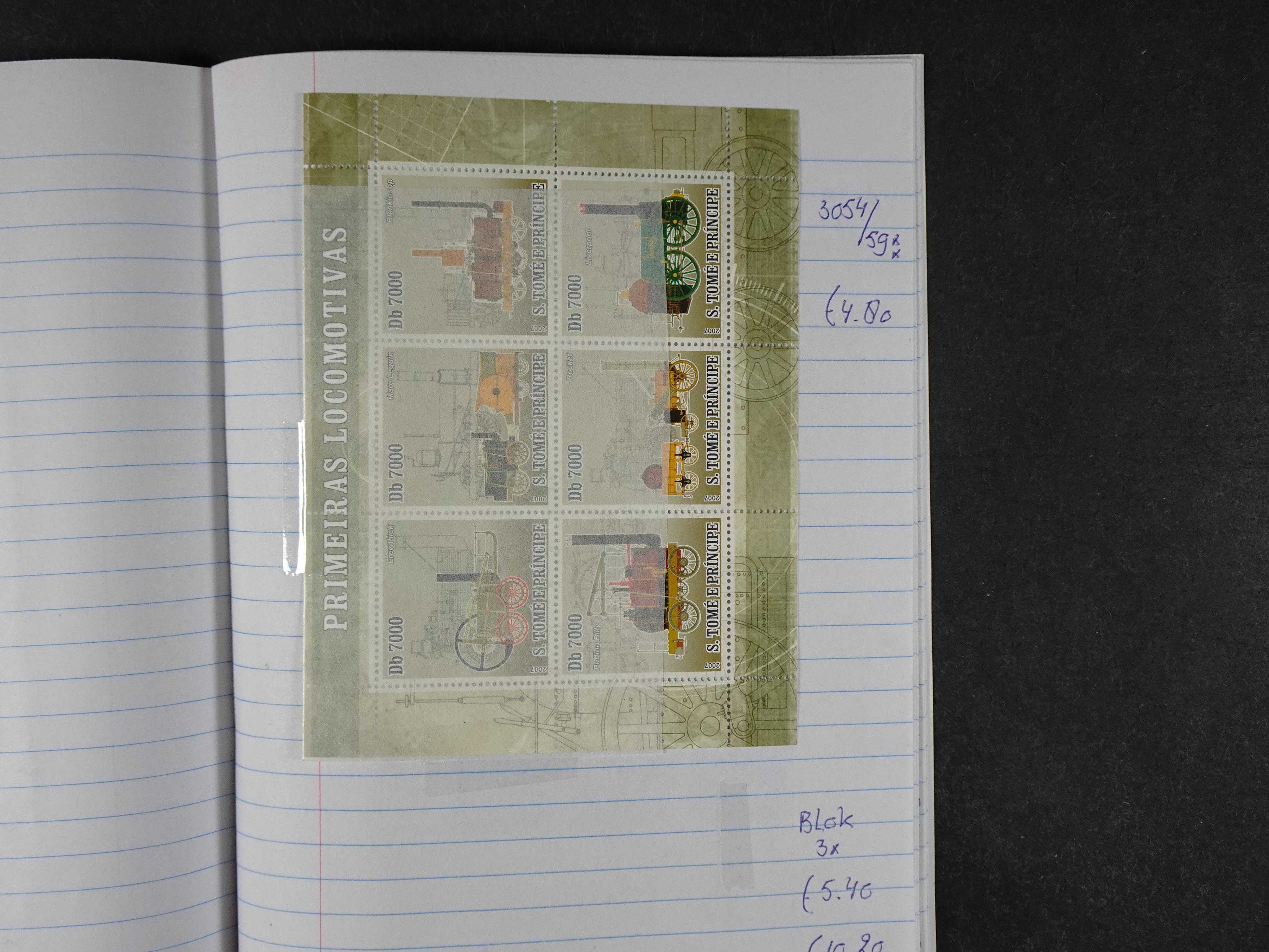 Mooie partij gelopen Rondzendboekjes.
Veel postfris.
Enorme restwaarde 1020