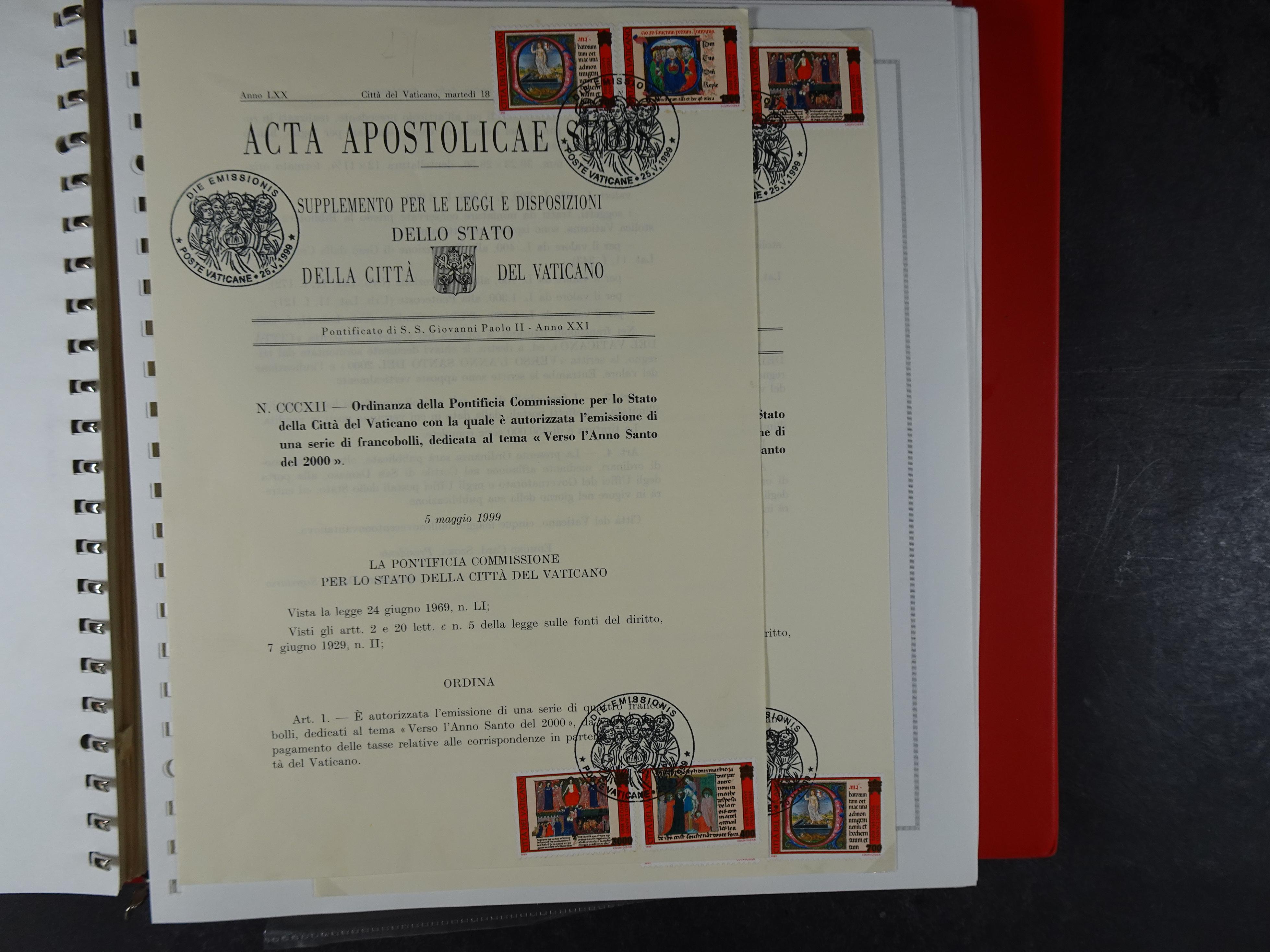 Mooie collectie motief Año Santo mooi opgezet geheel. Leuke waarde. 299